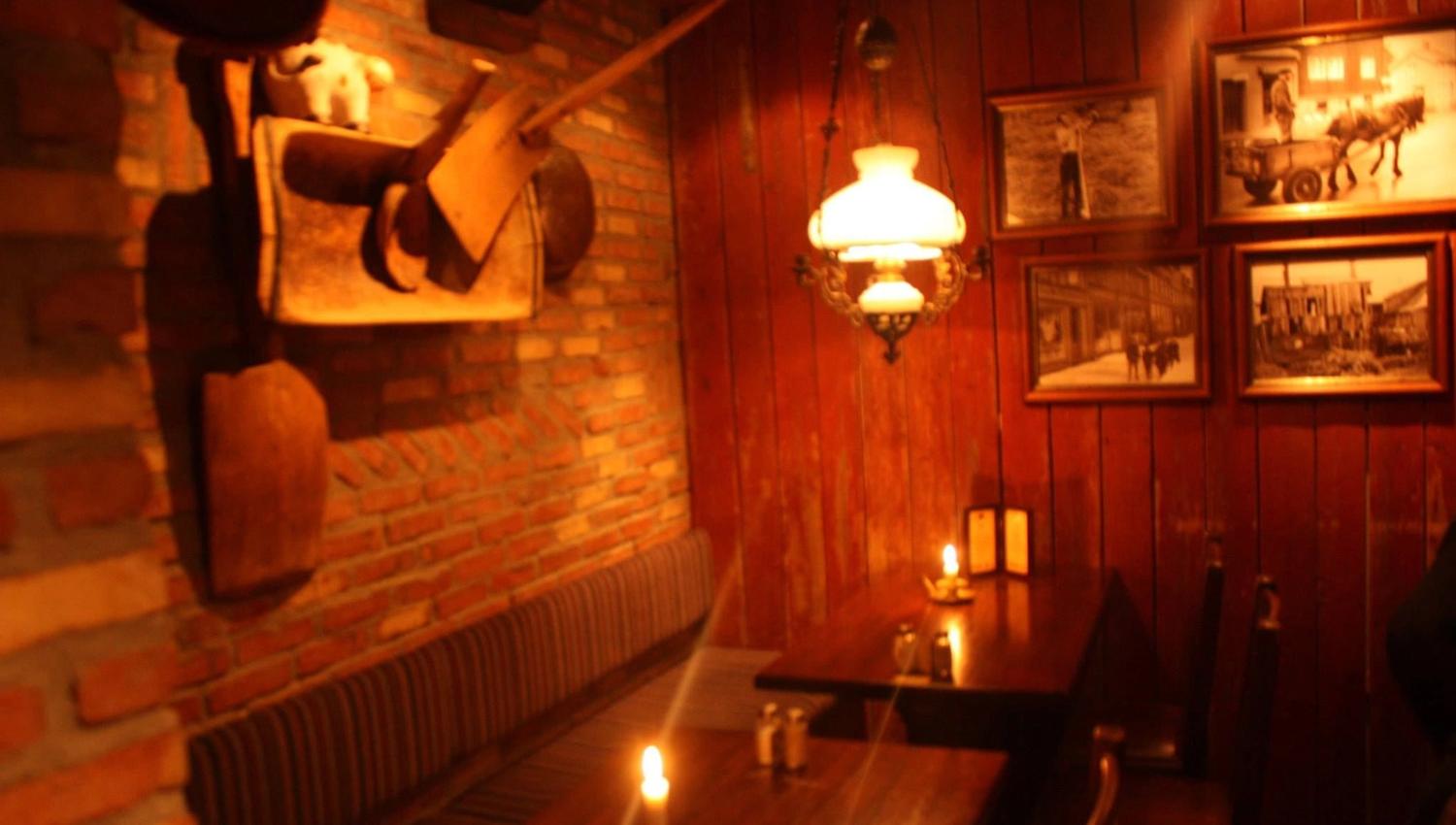 Bord inne på Egon restaurant
