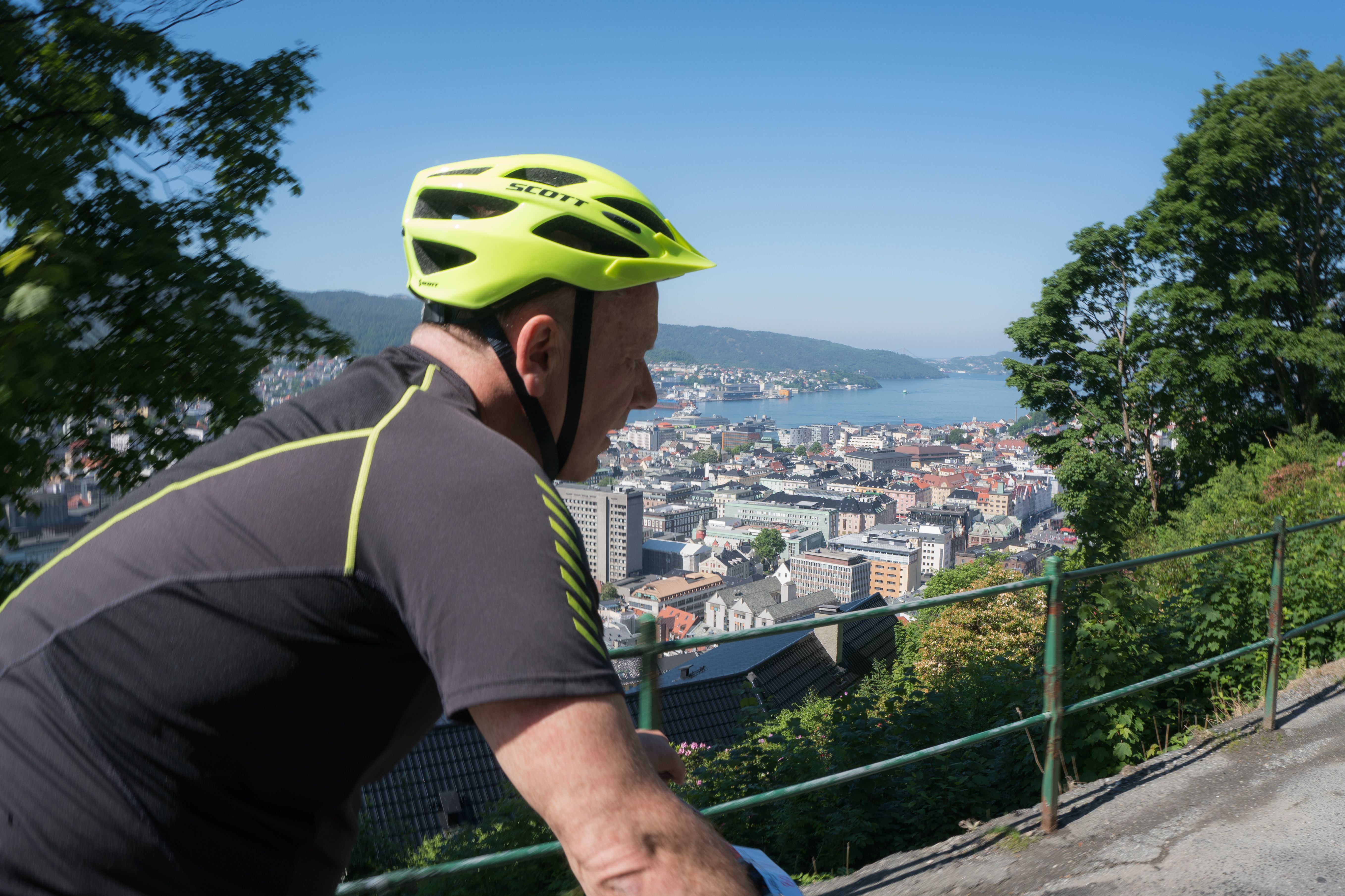 See Bergen from your bike