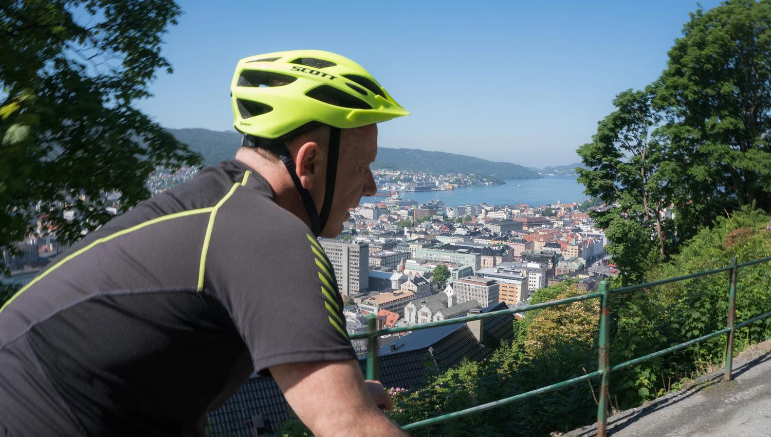 See Bergen from your bike