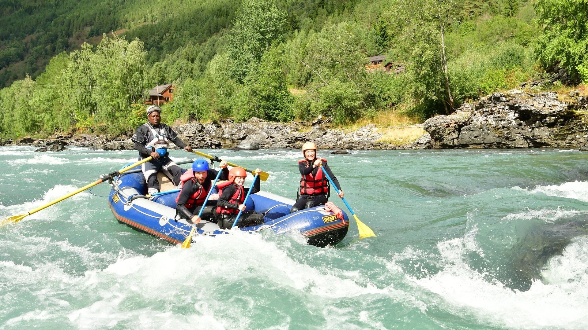 Family Rafting – Fun for the Whole Family