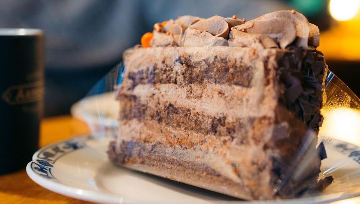 Chocolate cake with many layers.