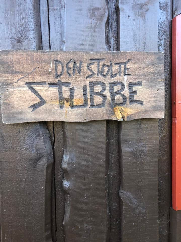 Sign, "The big stump".