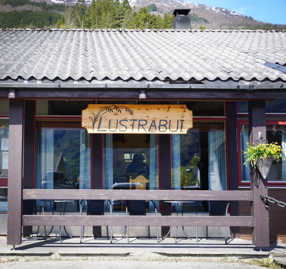 Lustrabui