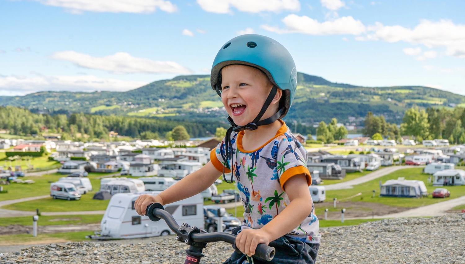 TopCamp Mjøsa, en campingplass ved Brumunddal i Ringsaker.