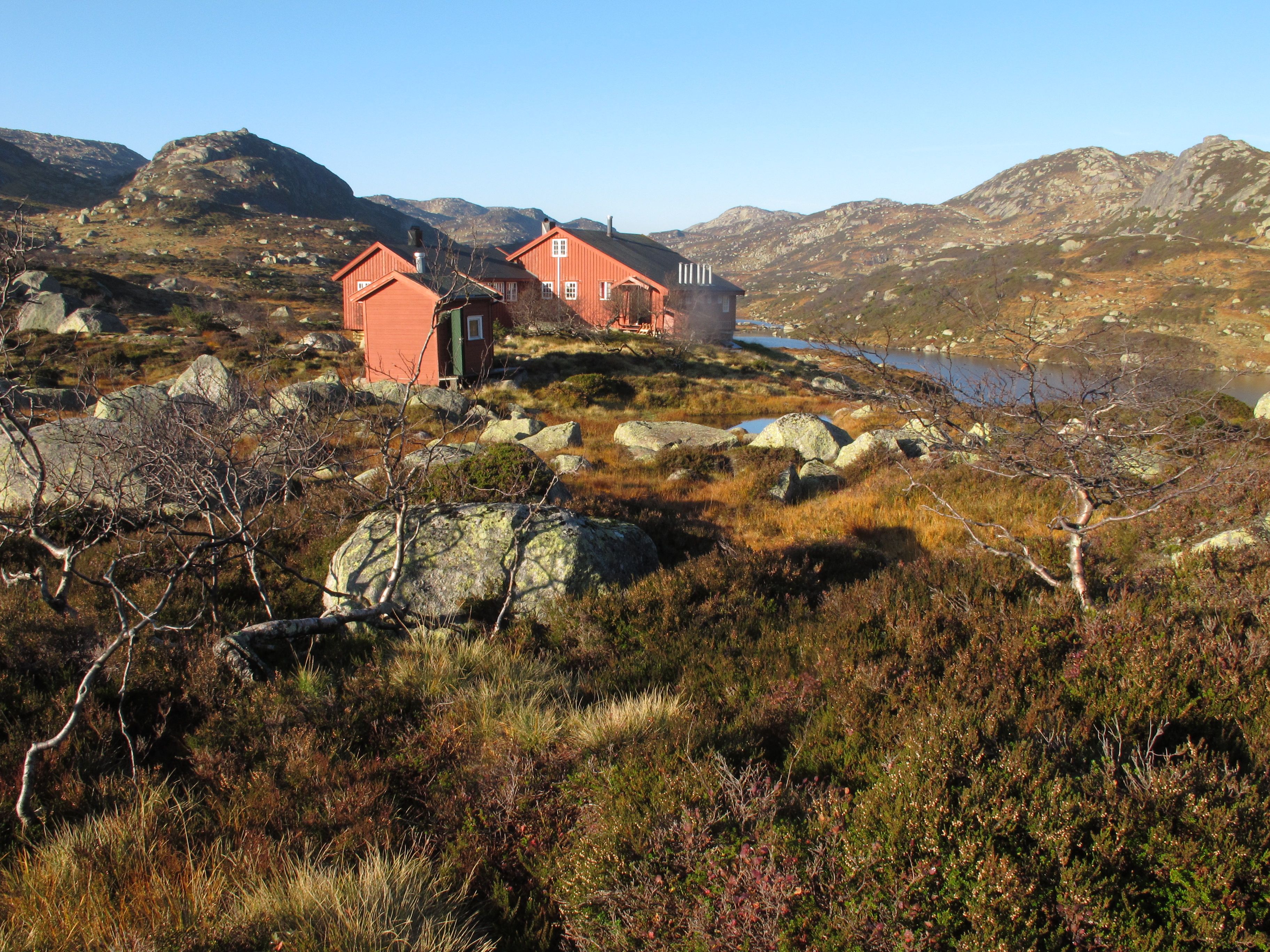 Lakkenstova med sol