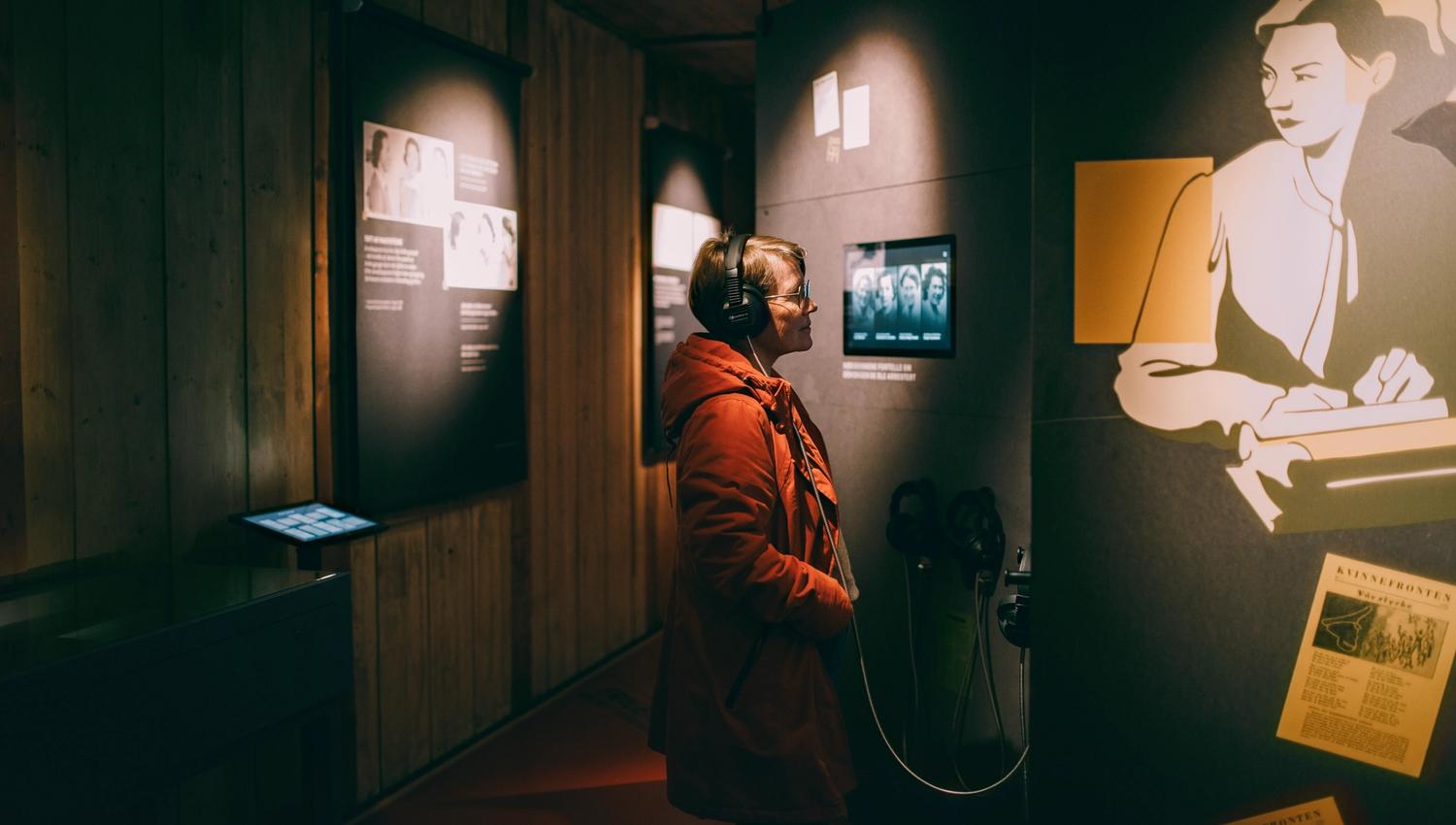 Lady in the exhibition