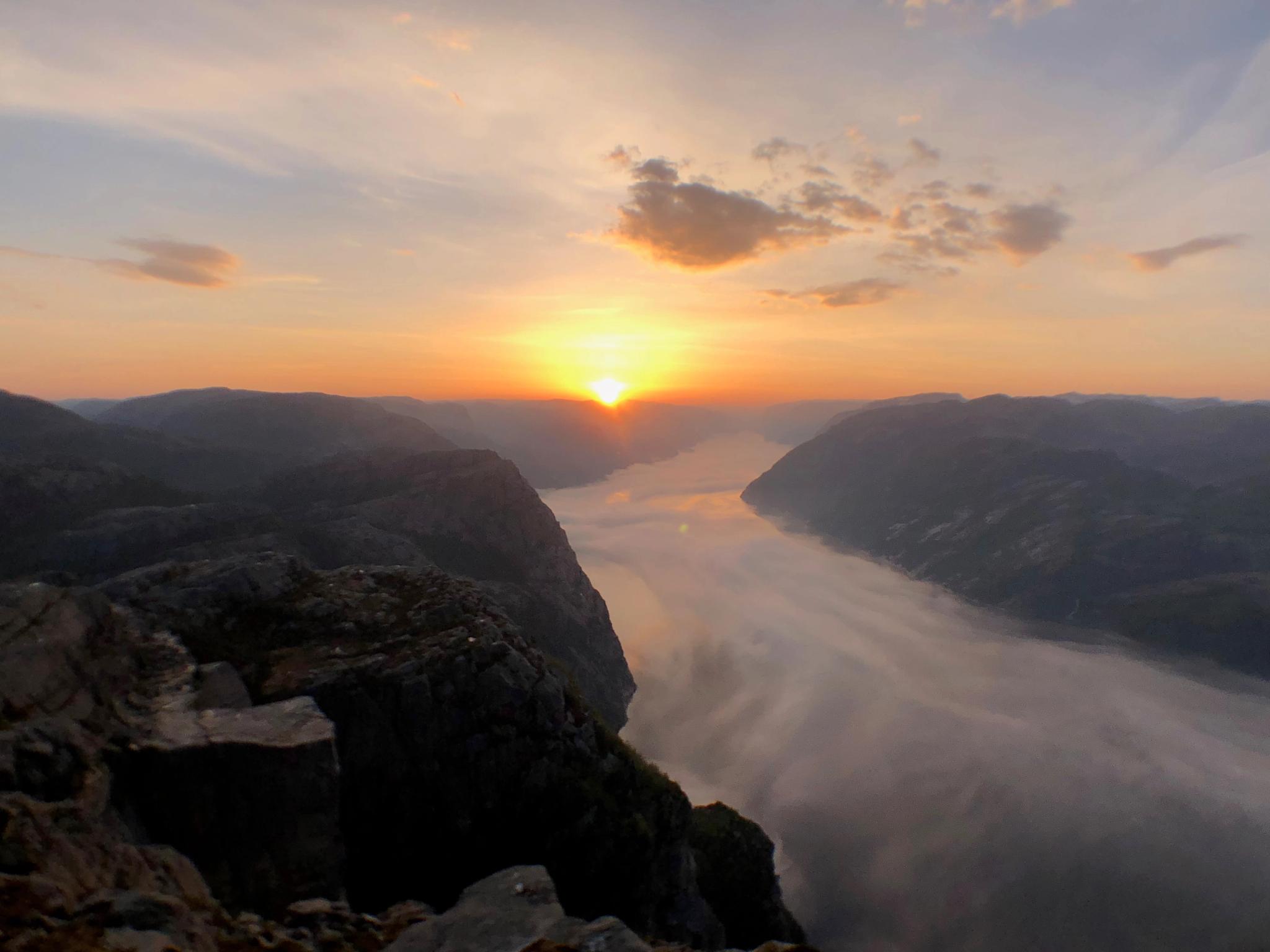 Sonnenaufgangswanderung zum Preikestolen