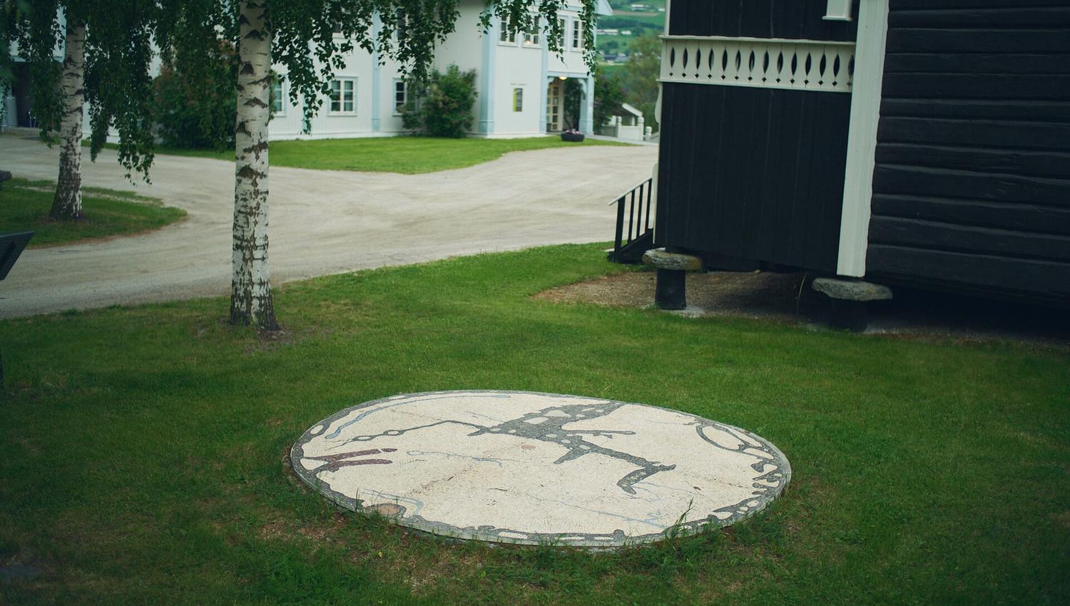 Mappa-Mundi-Jumana-Manna-2013-.-Kunstlandskap-Gudbrandsdalen--LL-04819_1920- Foto_Ola_Rindal
