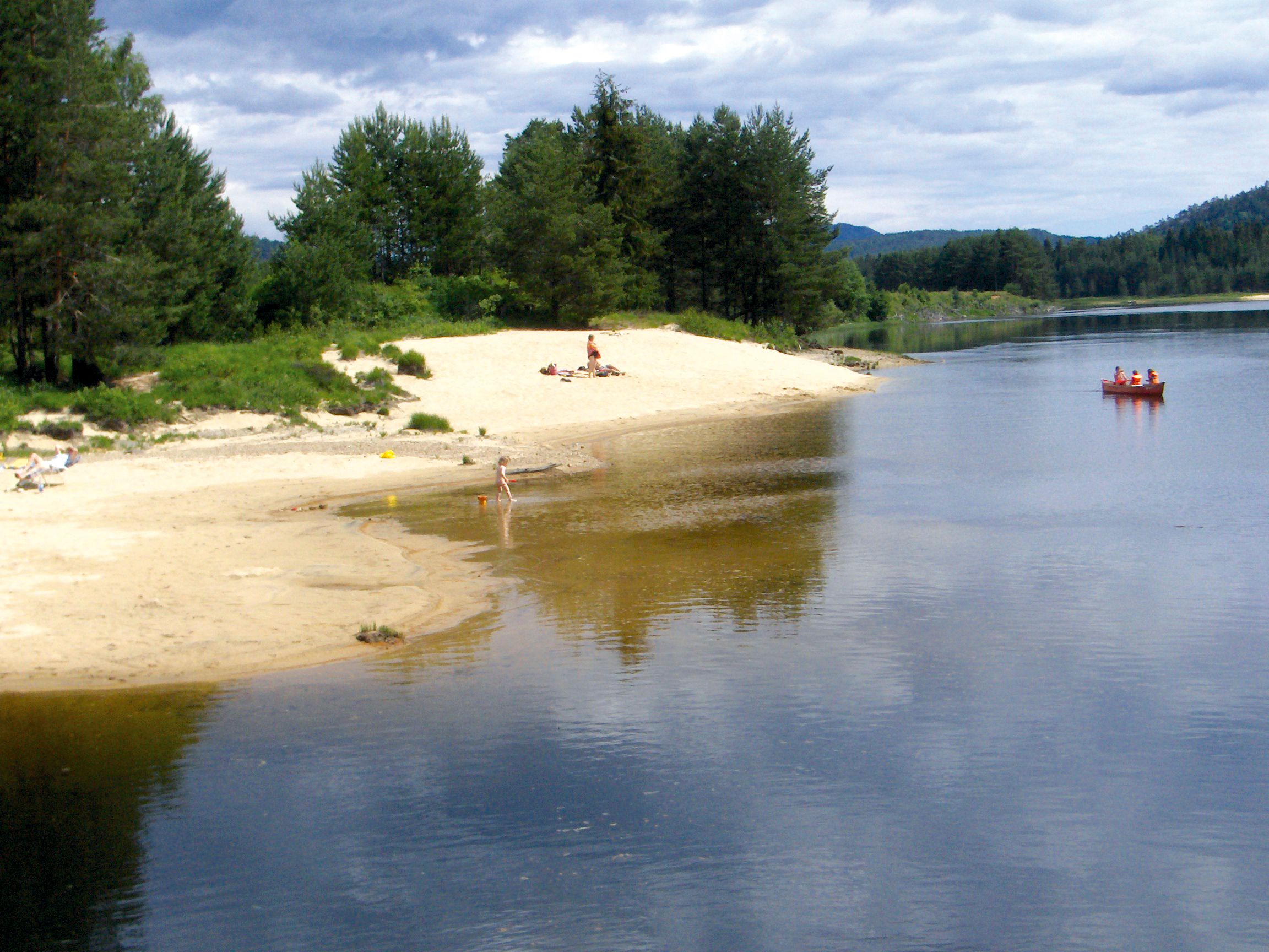Nidelva i nærheten av Pan Garden