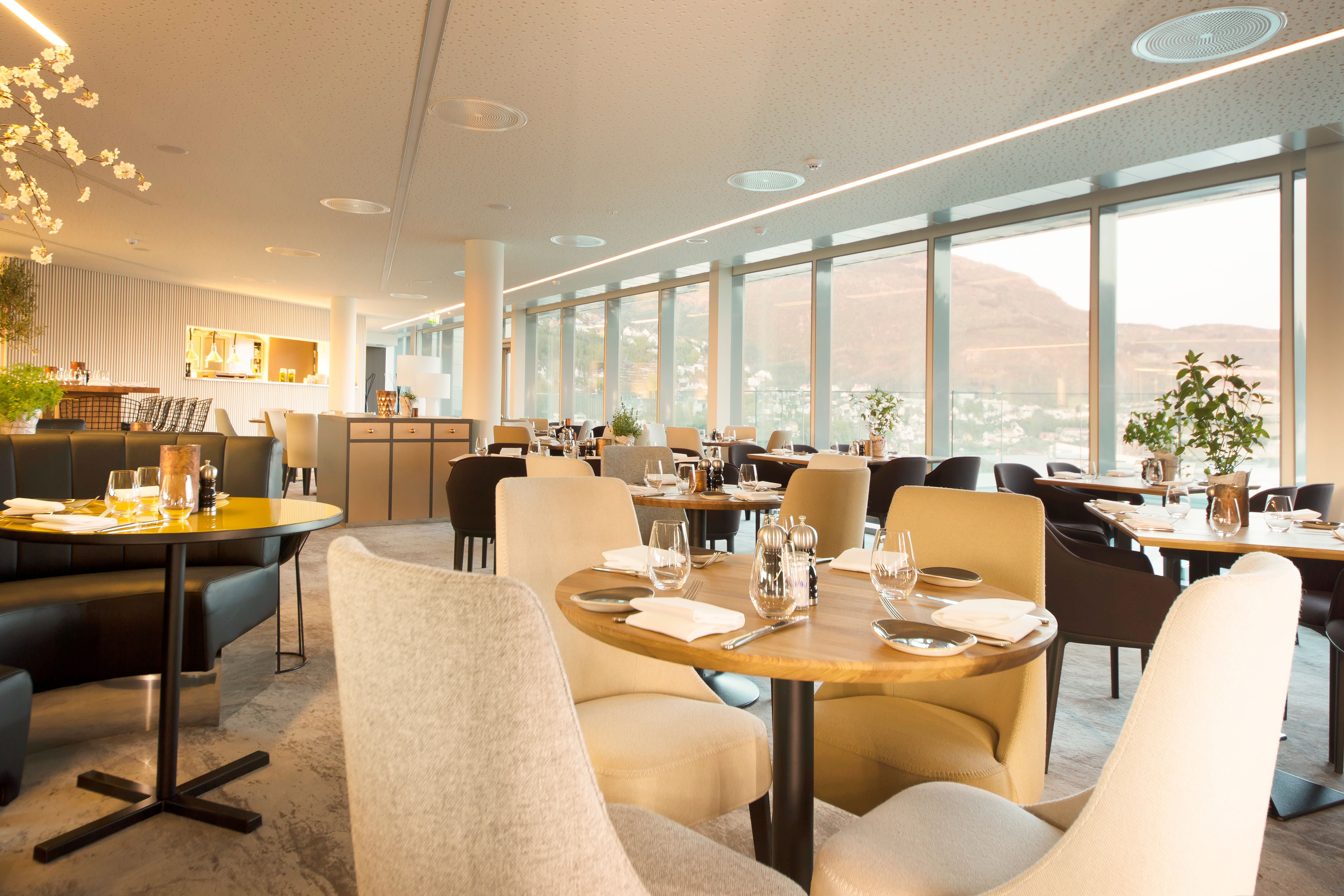 Scandic Ørnen - Roast restaurant and bar 