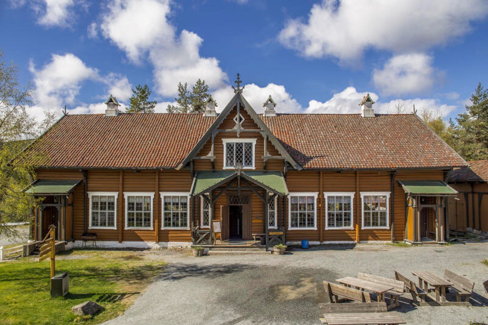 Sakkerhus Store