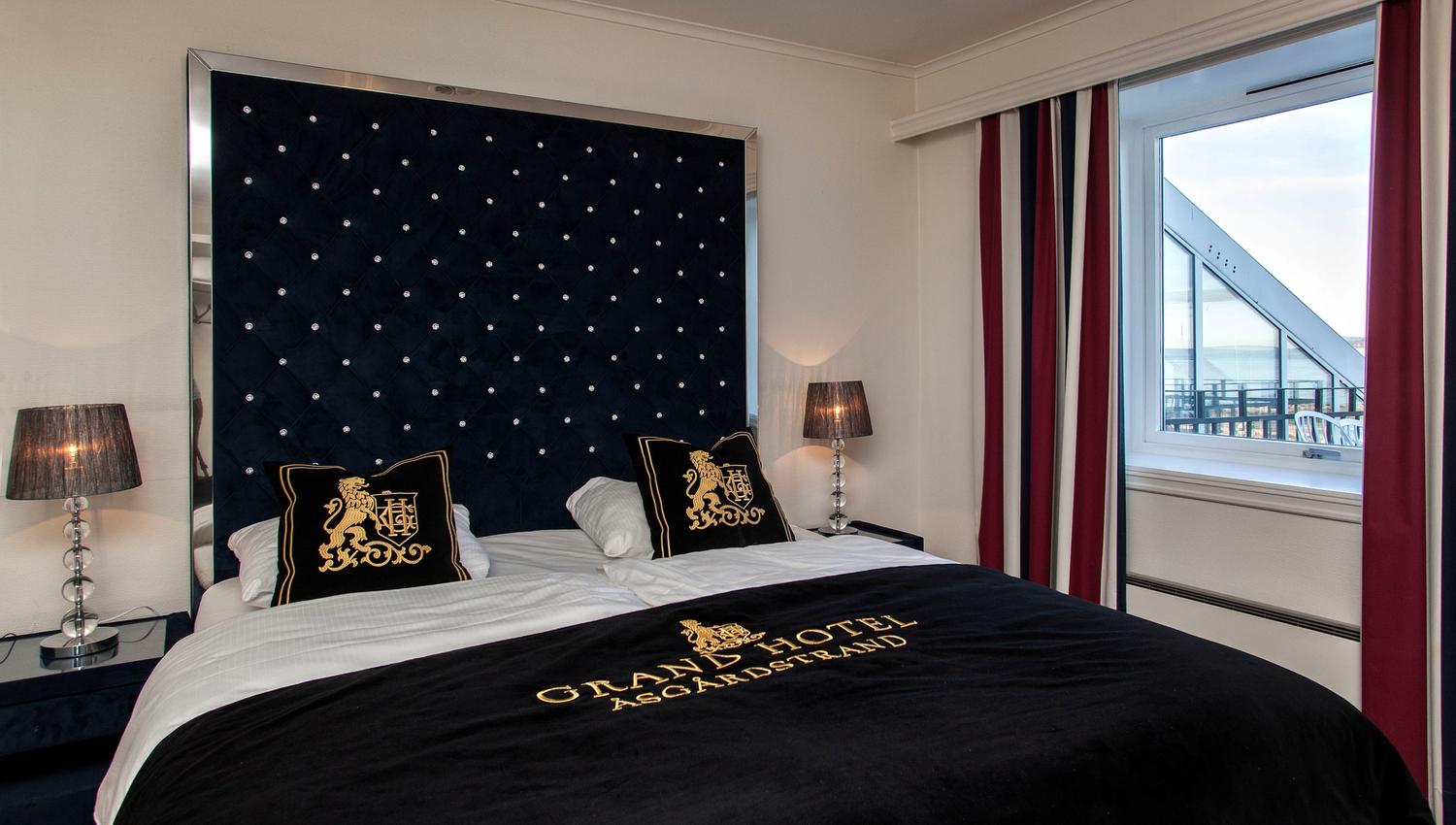large bed in the hotel room