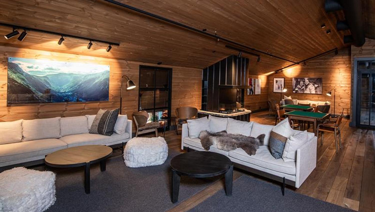 library at Gaustablikk mountain resort