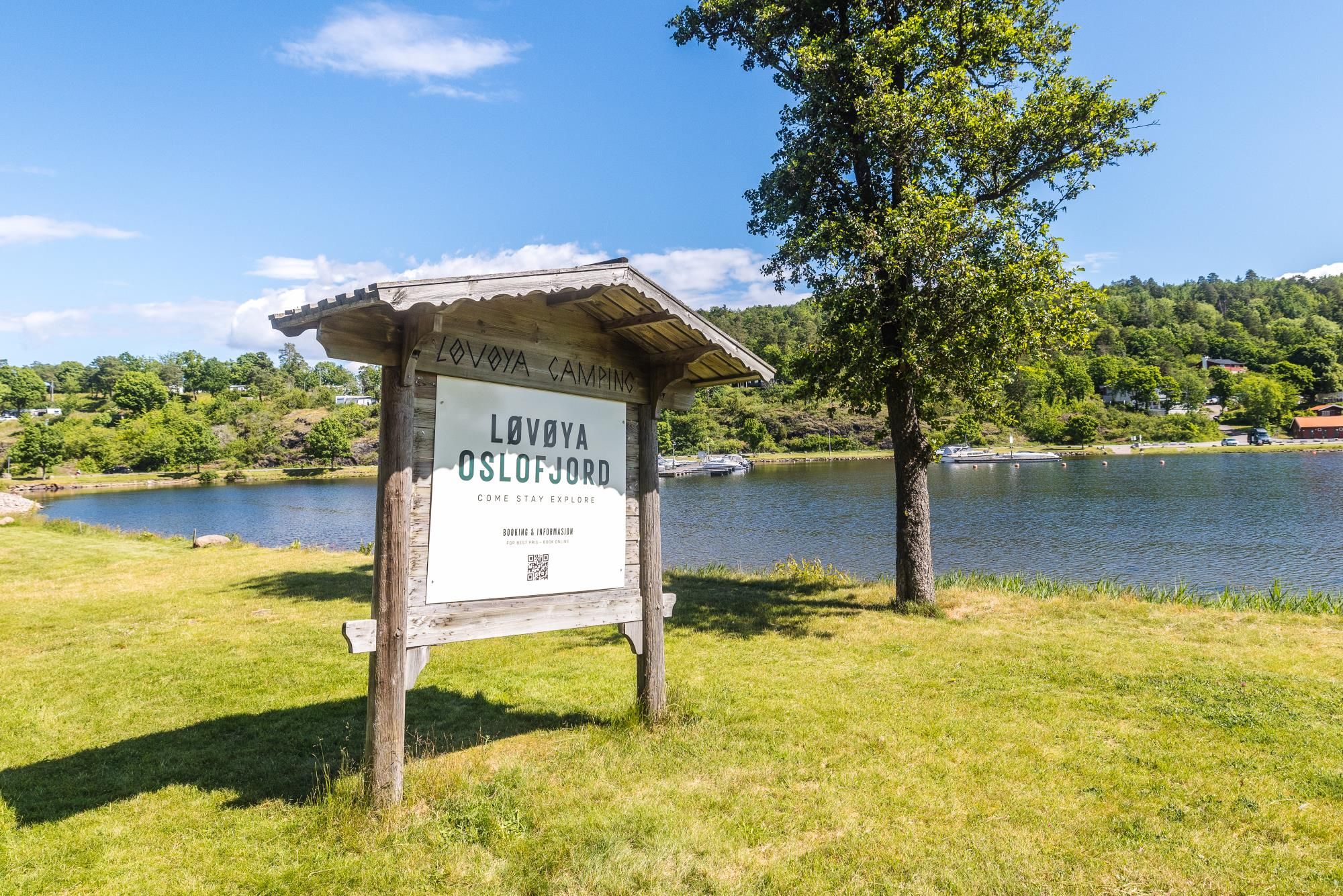 Welcome sign