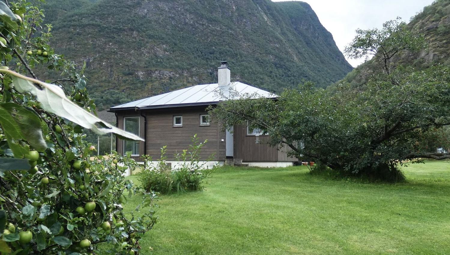 Jordeplegarden Feriehus Lærdal