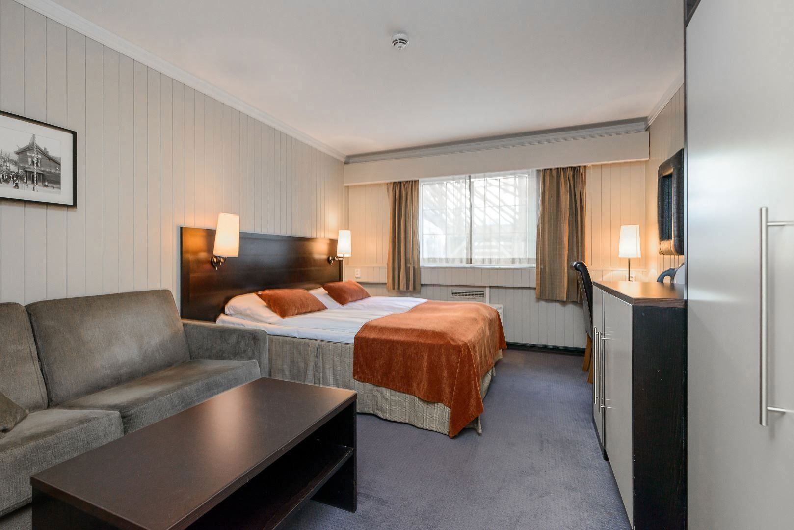 Double room with sofa bed