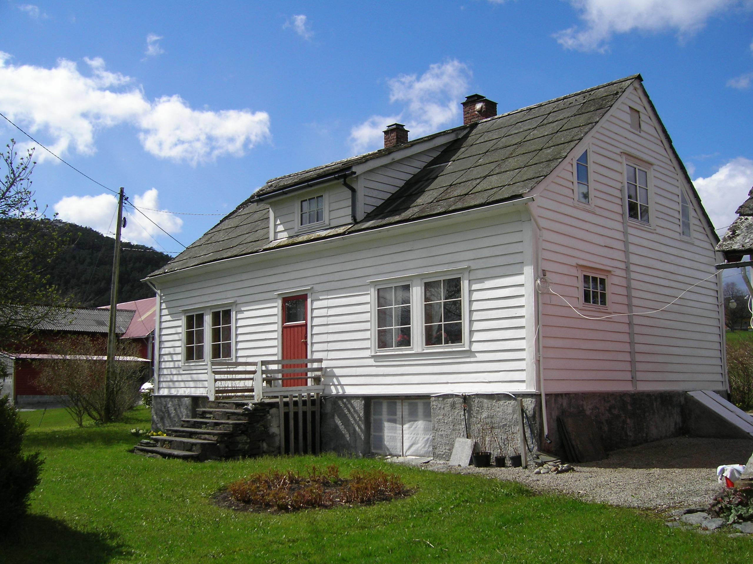 Nicoll House and Presthus Farm