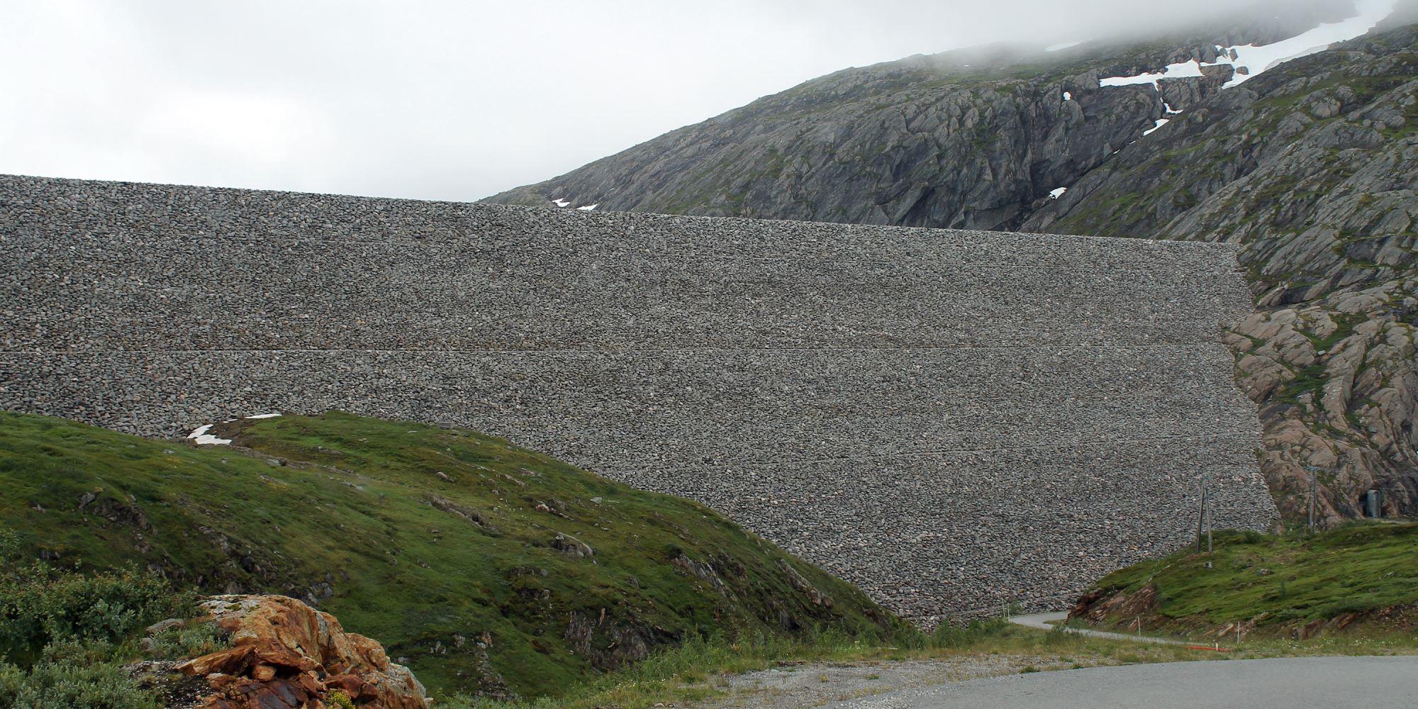 Storglomvassdammen