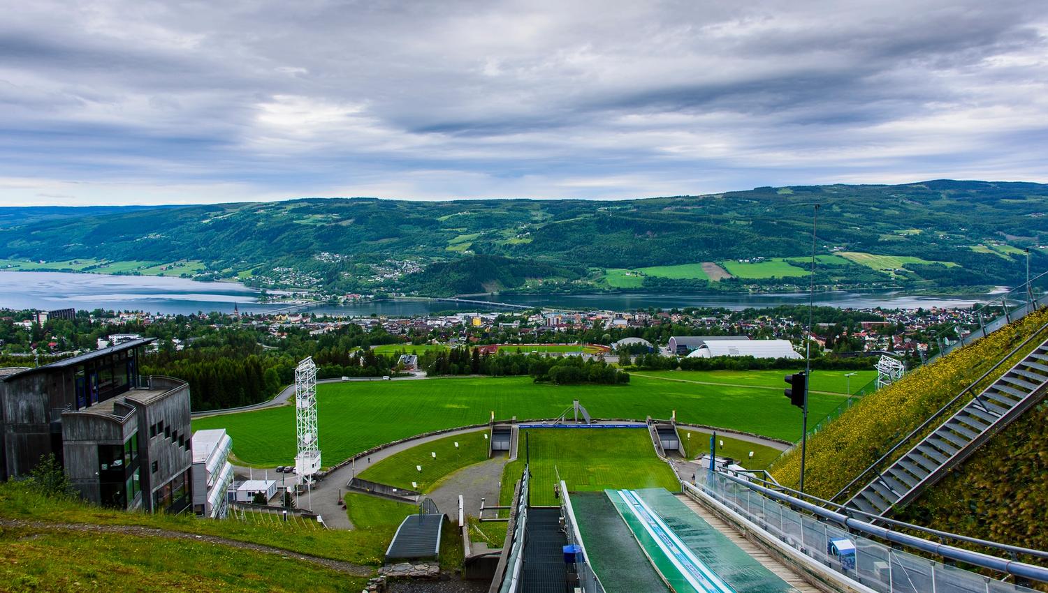 _HD72387-Hoppbakken-IanBrodie-VisitLillehammer