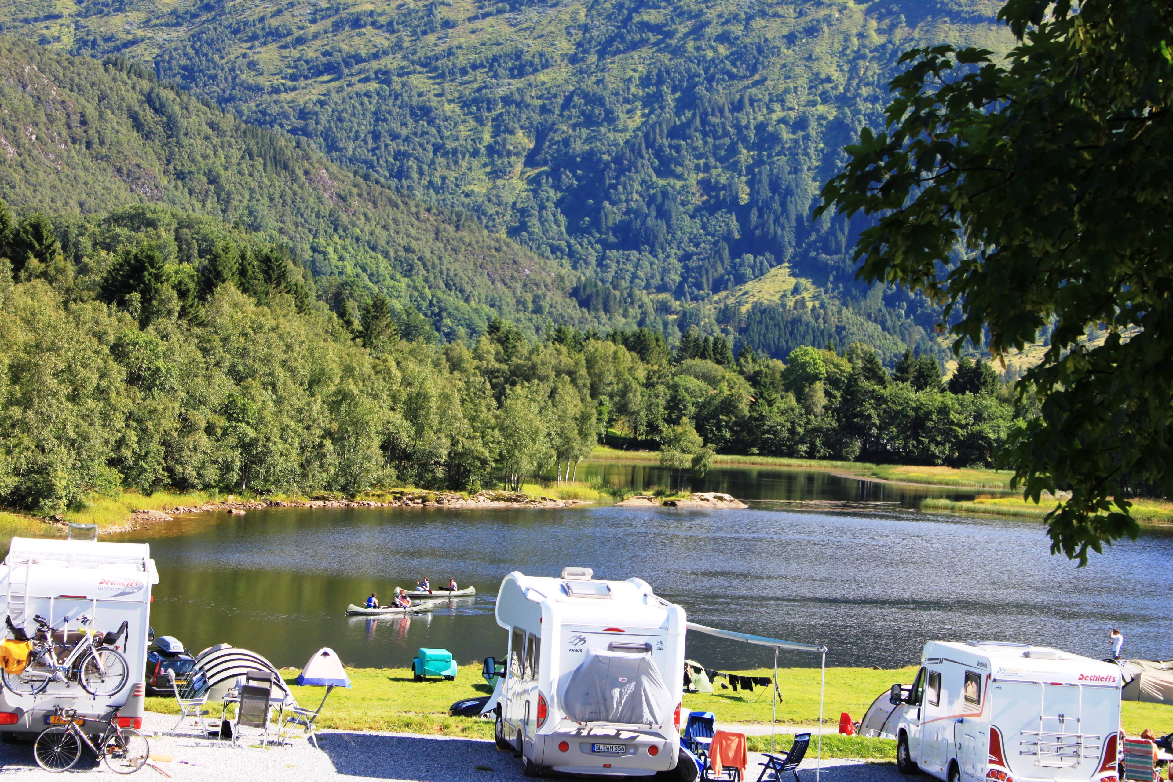 Lone Camping