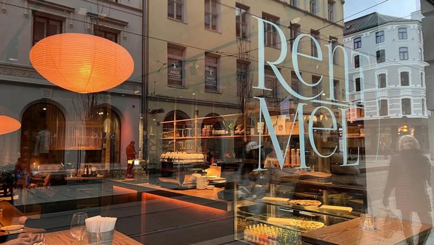 The restaurant seen from outside