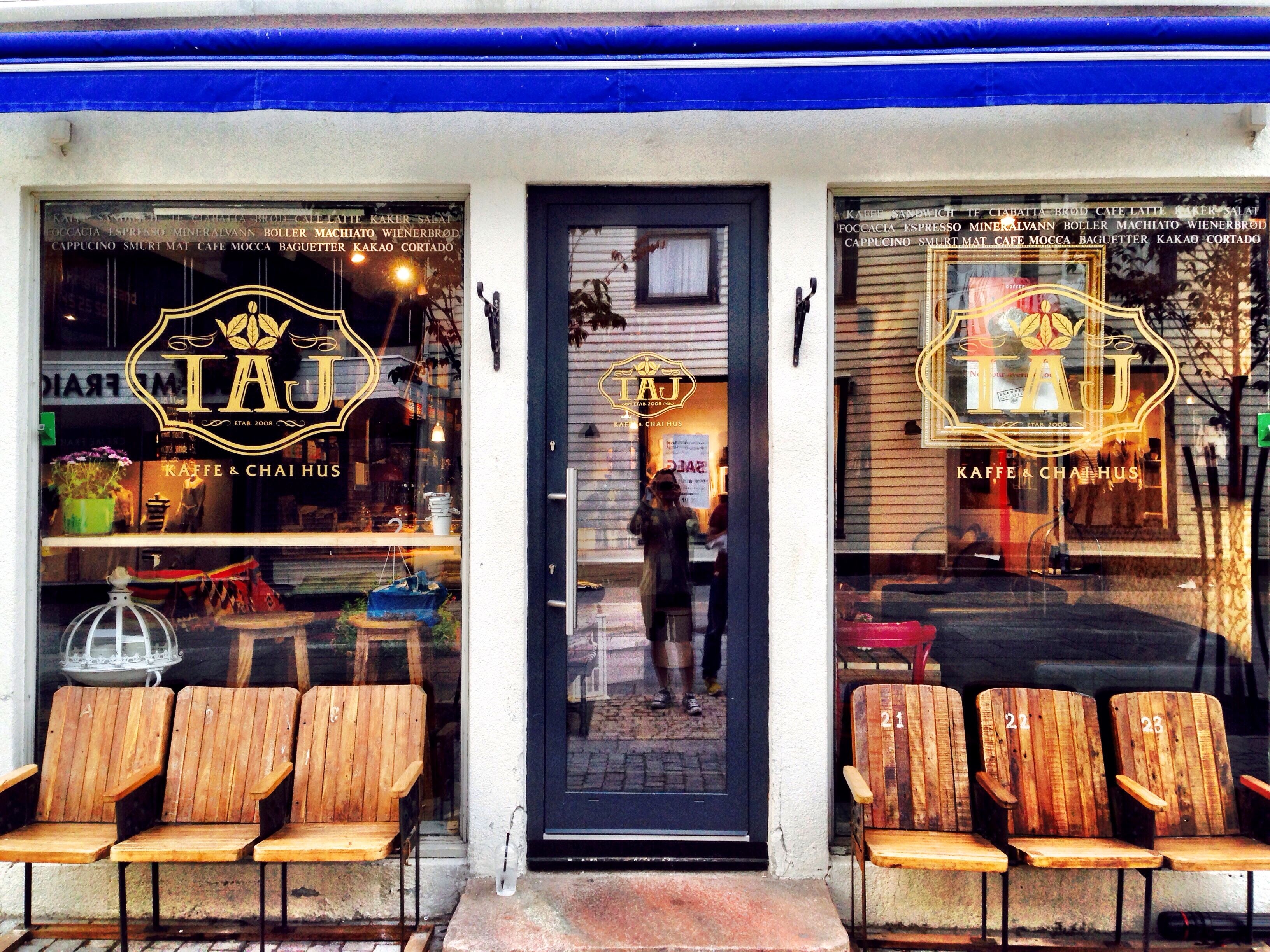 TAJ Kaffe & Chai Hus (1)