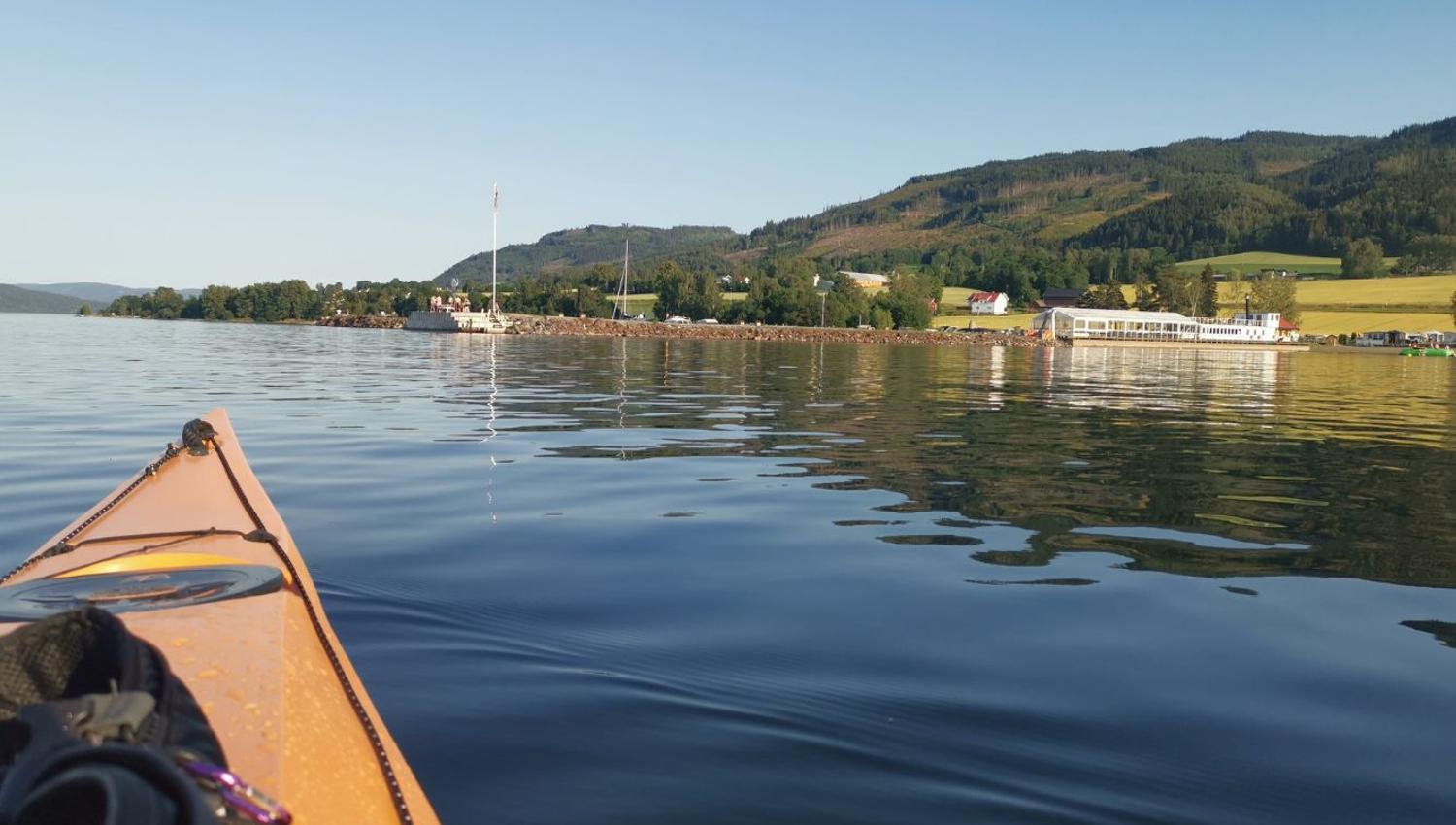 Padling ved Evjua Strandpark