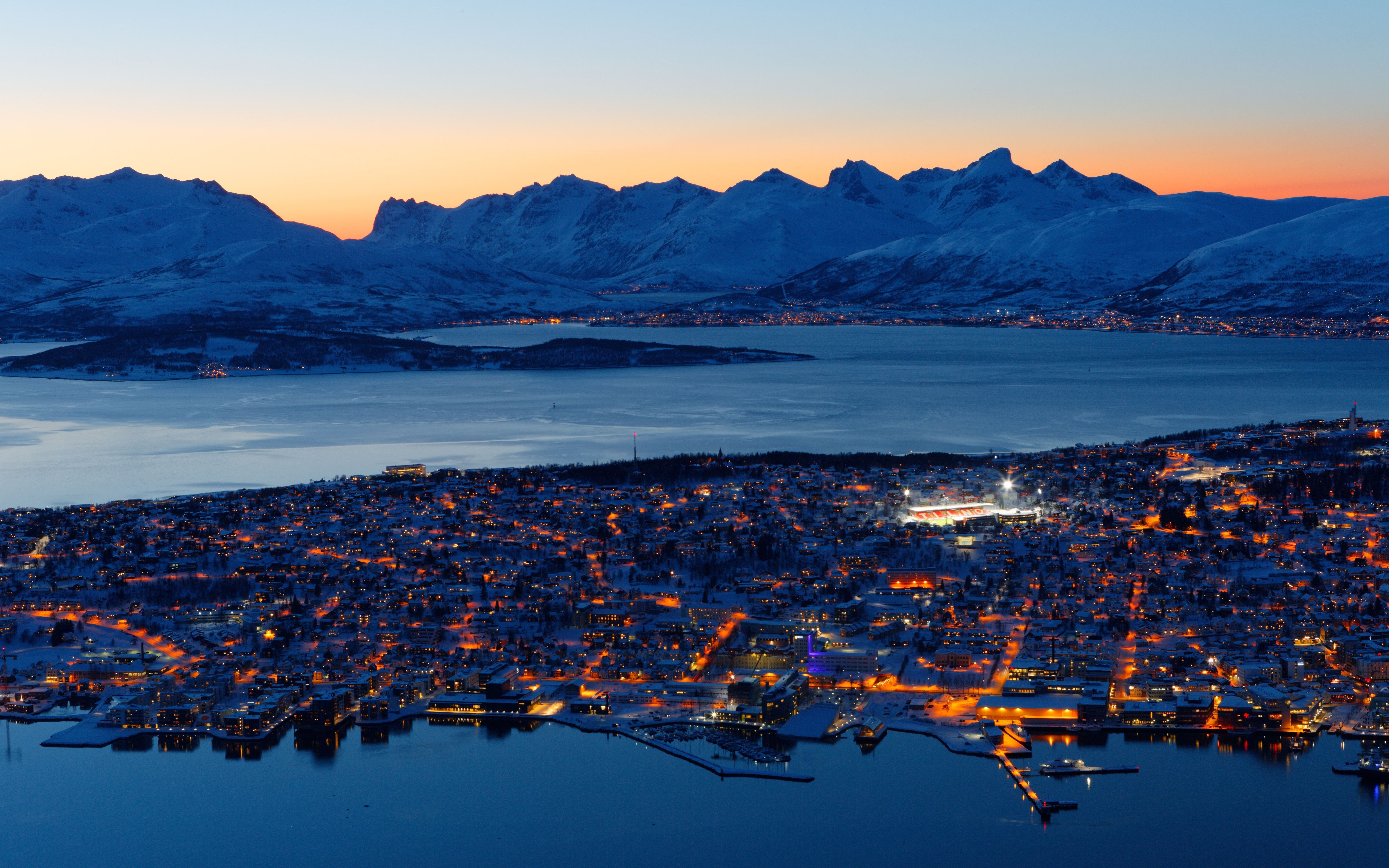 Utsikta fra Fjellheisen