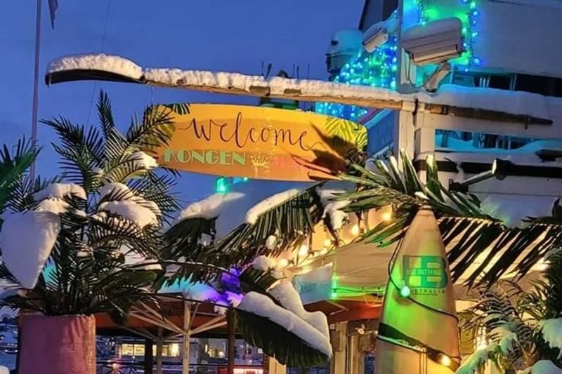 Welcome sign