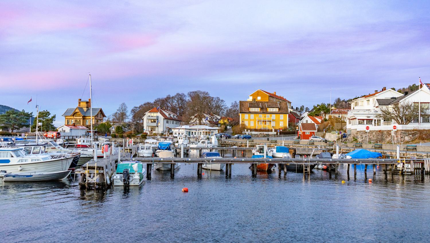 Drøbak ba°thavn foto visitdrobakoscarsborg_