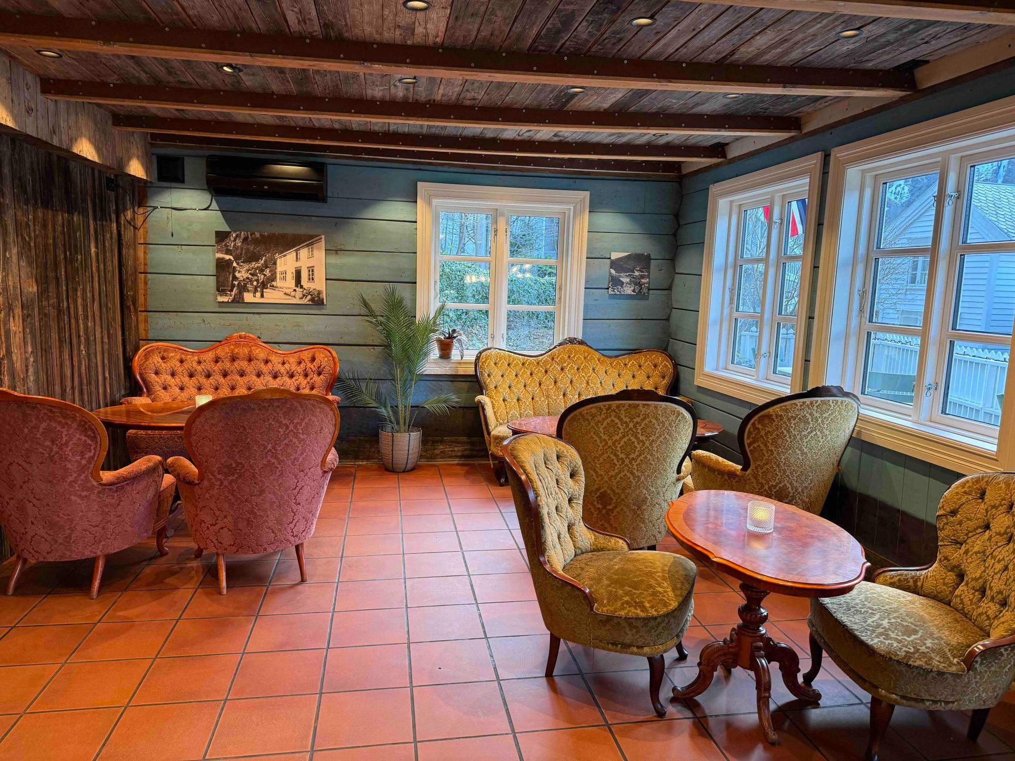 Café Olé – in Geiranger