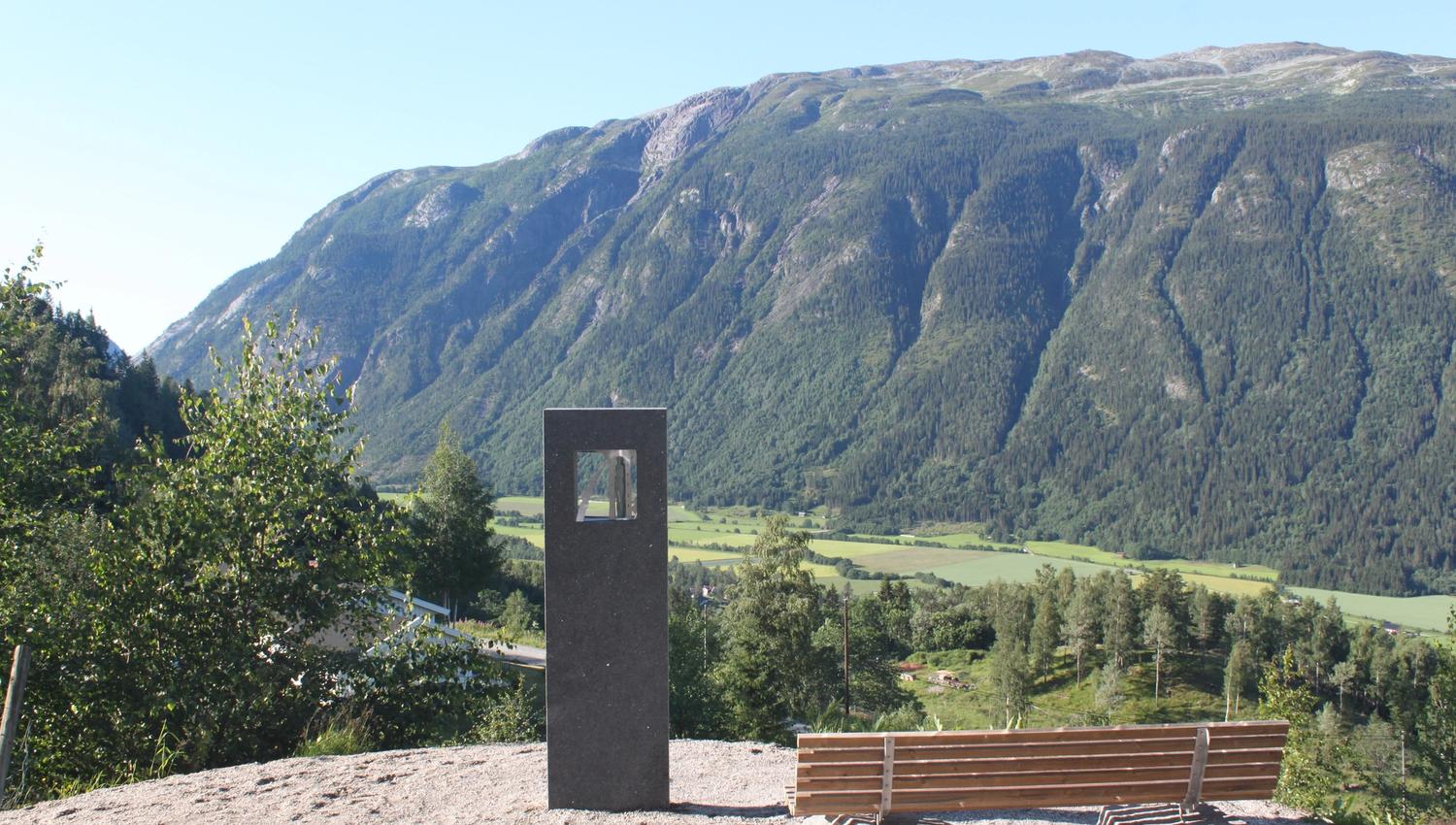 Kikkeskåp, Tårån i troppin