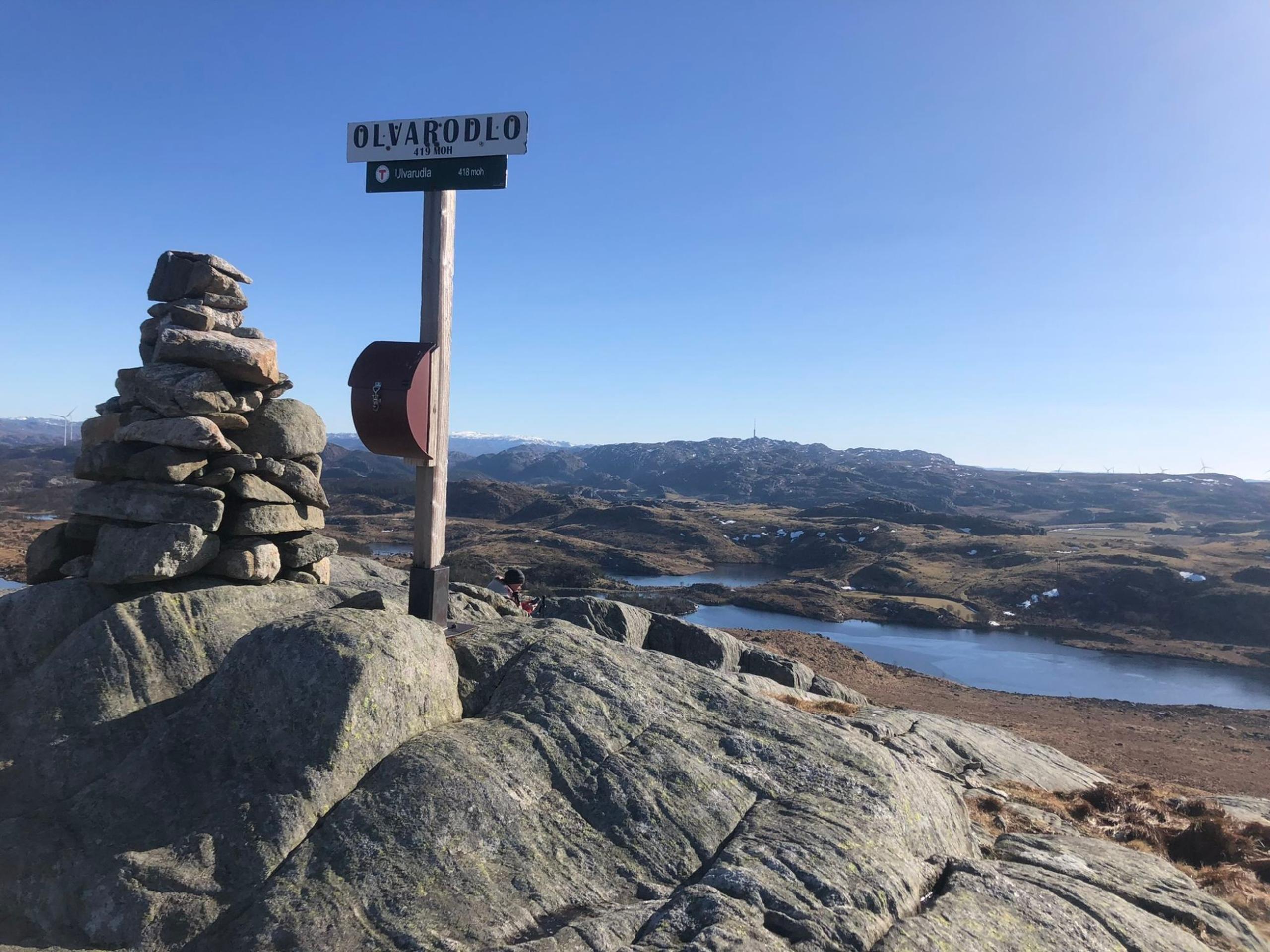 Hike to Ulvarudlå