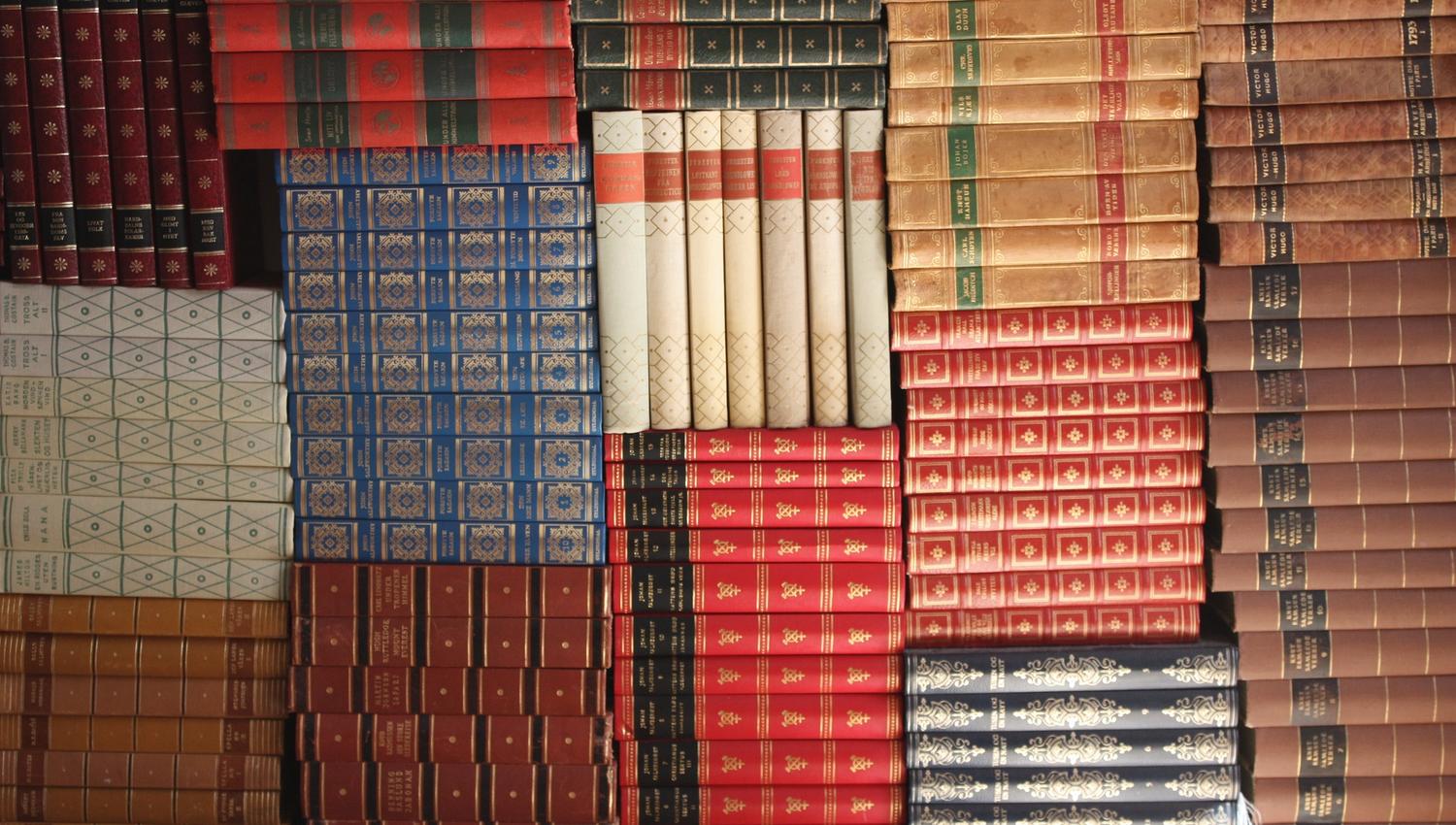 Bücher in antique Buchladen.