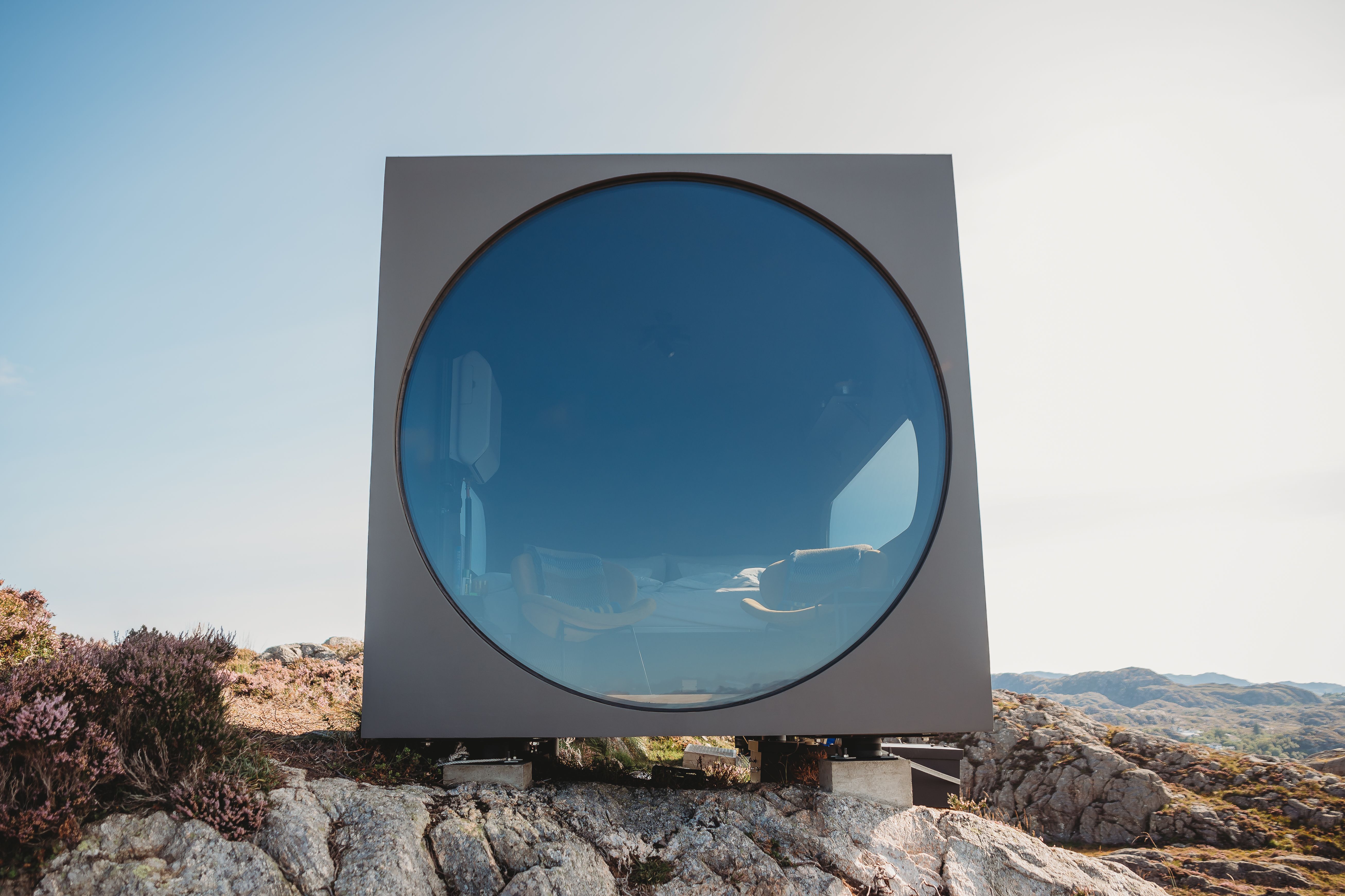 Birdbox Sotra