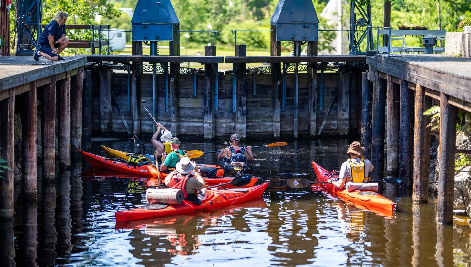kayak in the locks