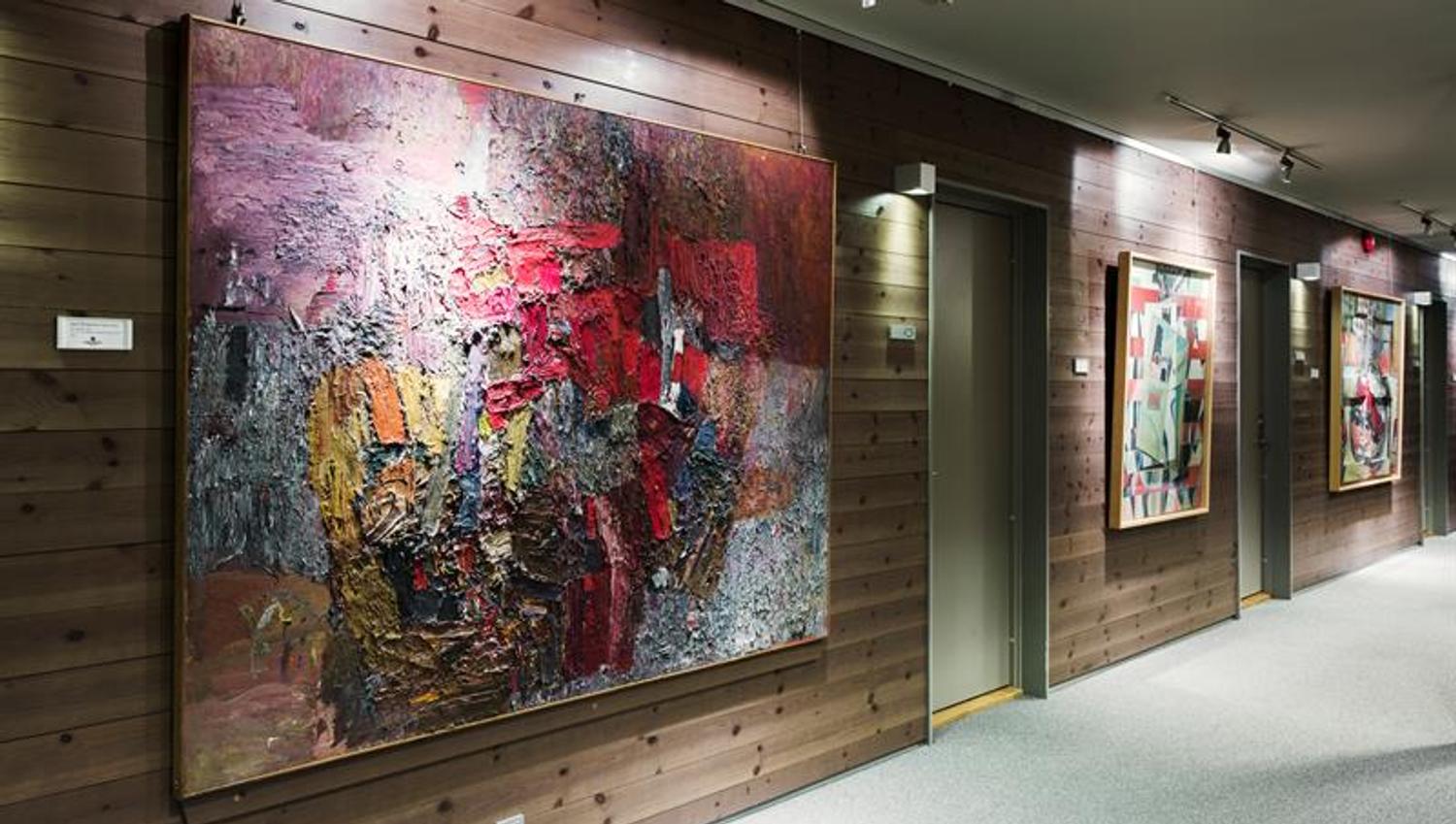 Art in hallway. Photo