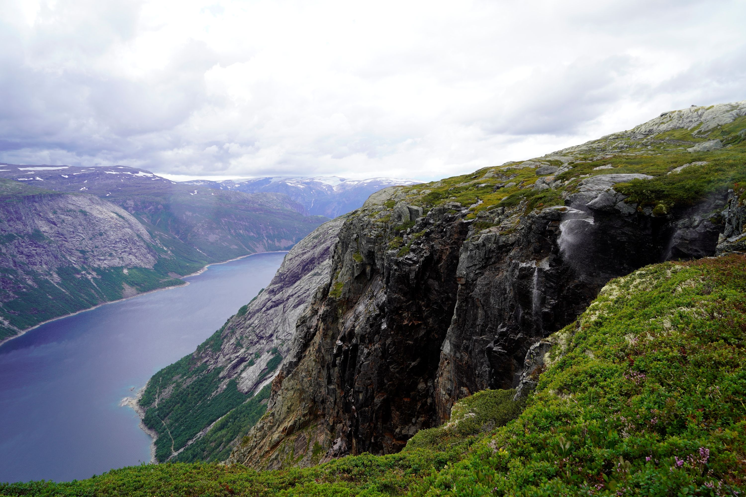 Guidet dagstur til Trolltunga