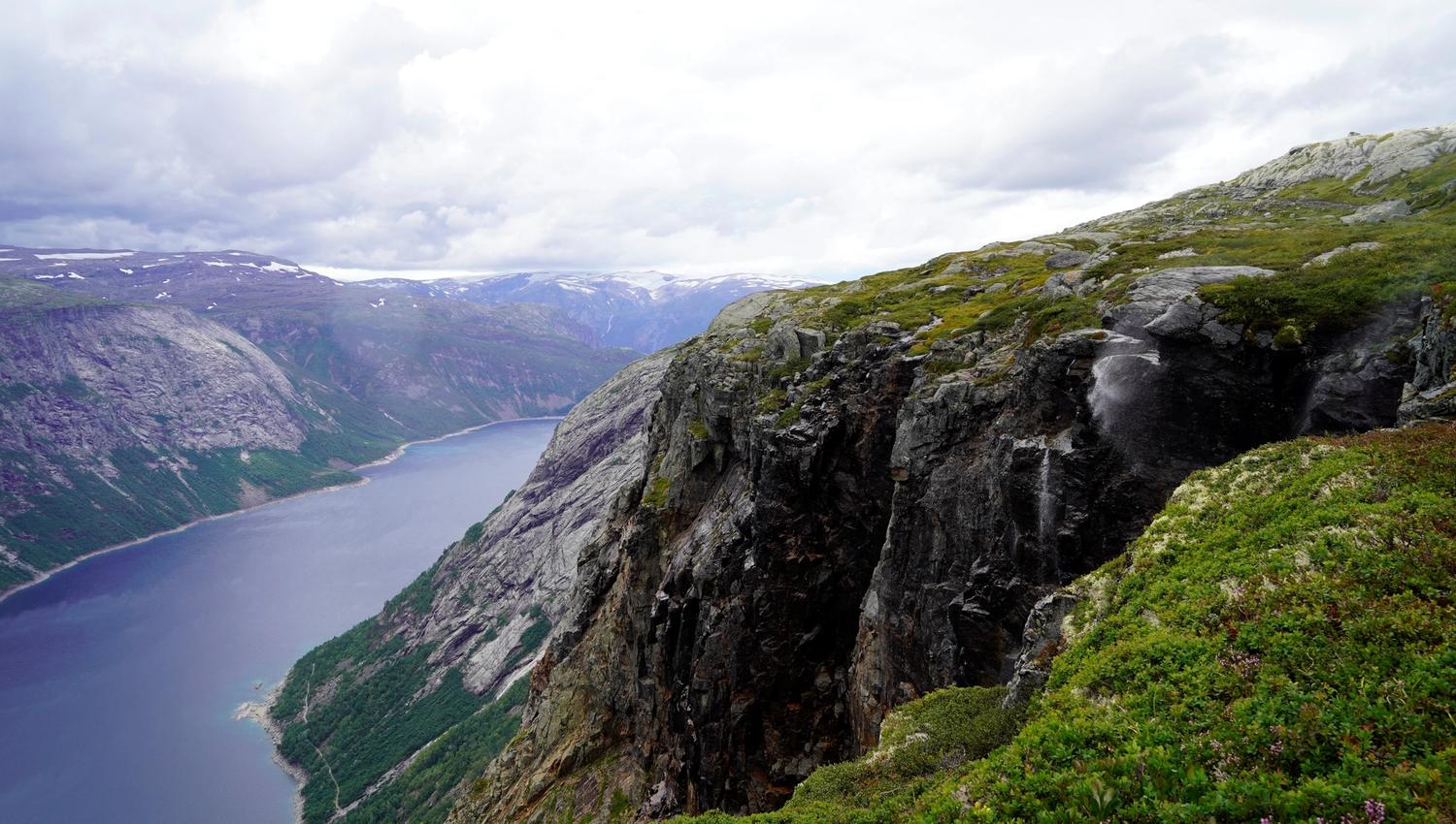 Guidet dagstur til Trolltunga