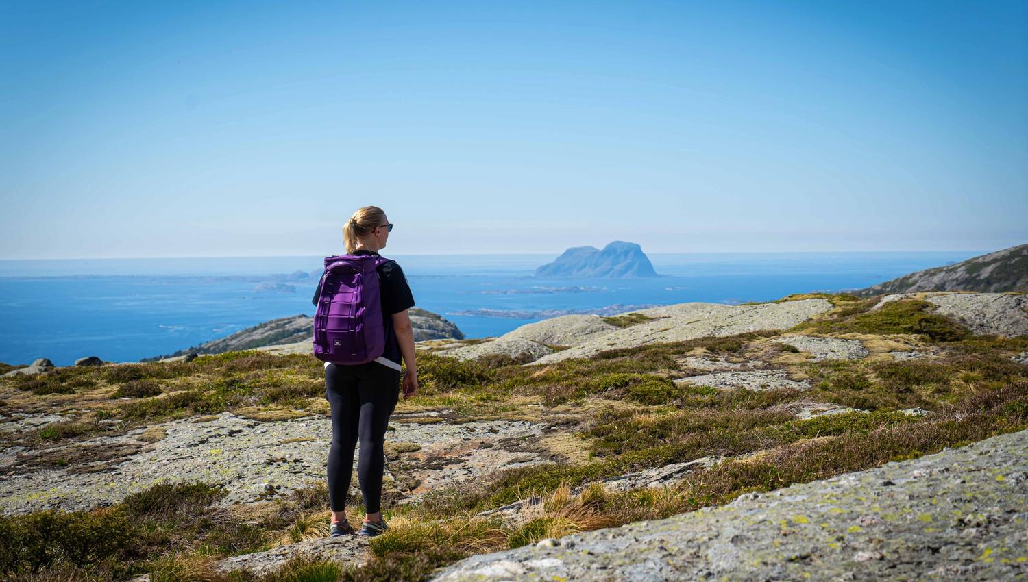 At the top of Risnesnipa