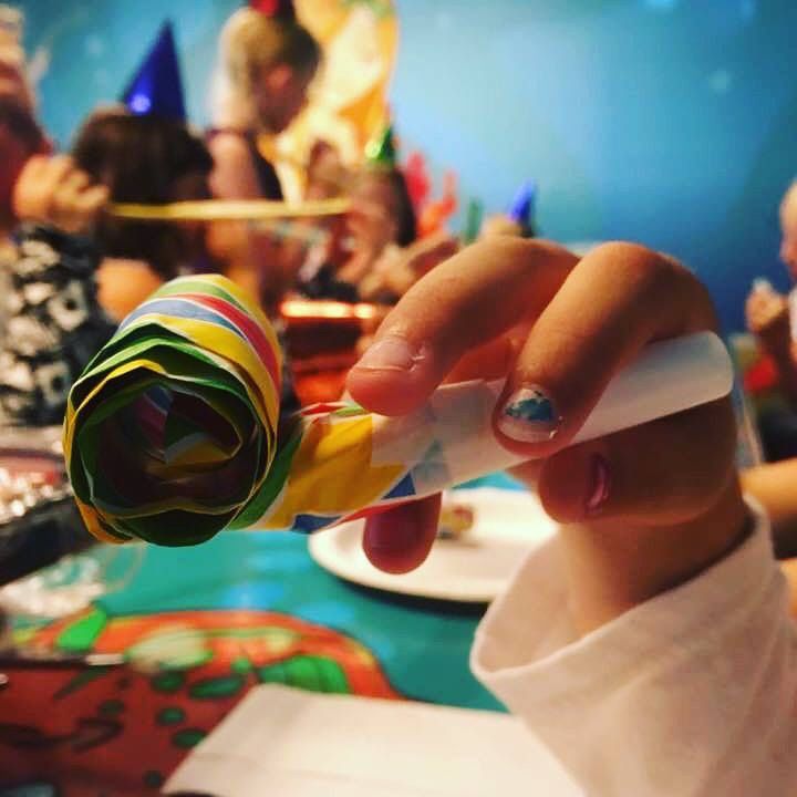 Party blower