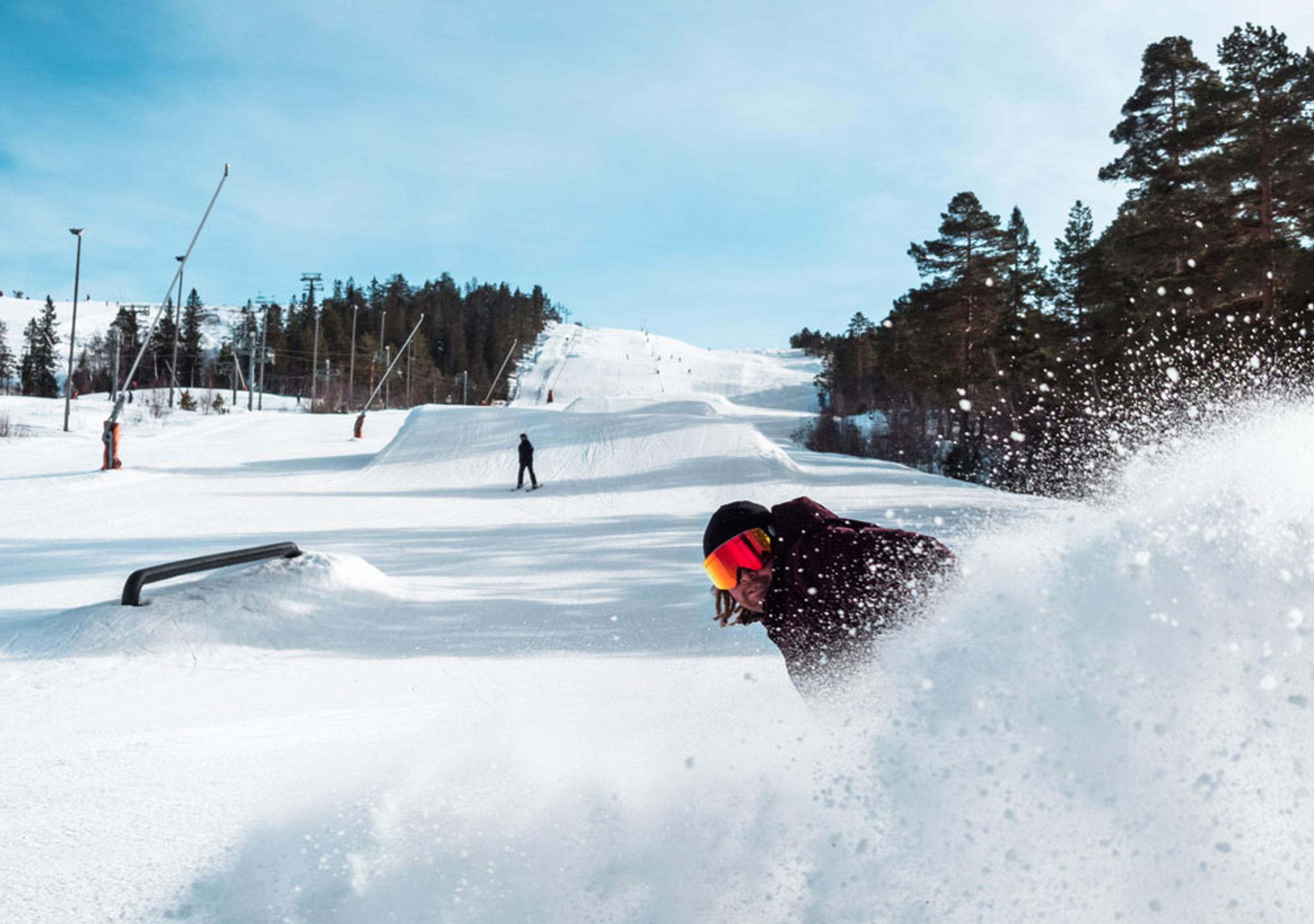snowboarder at Gautefall ski center
