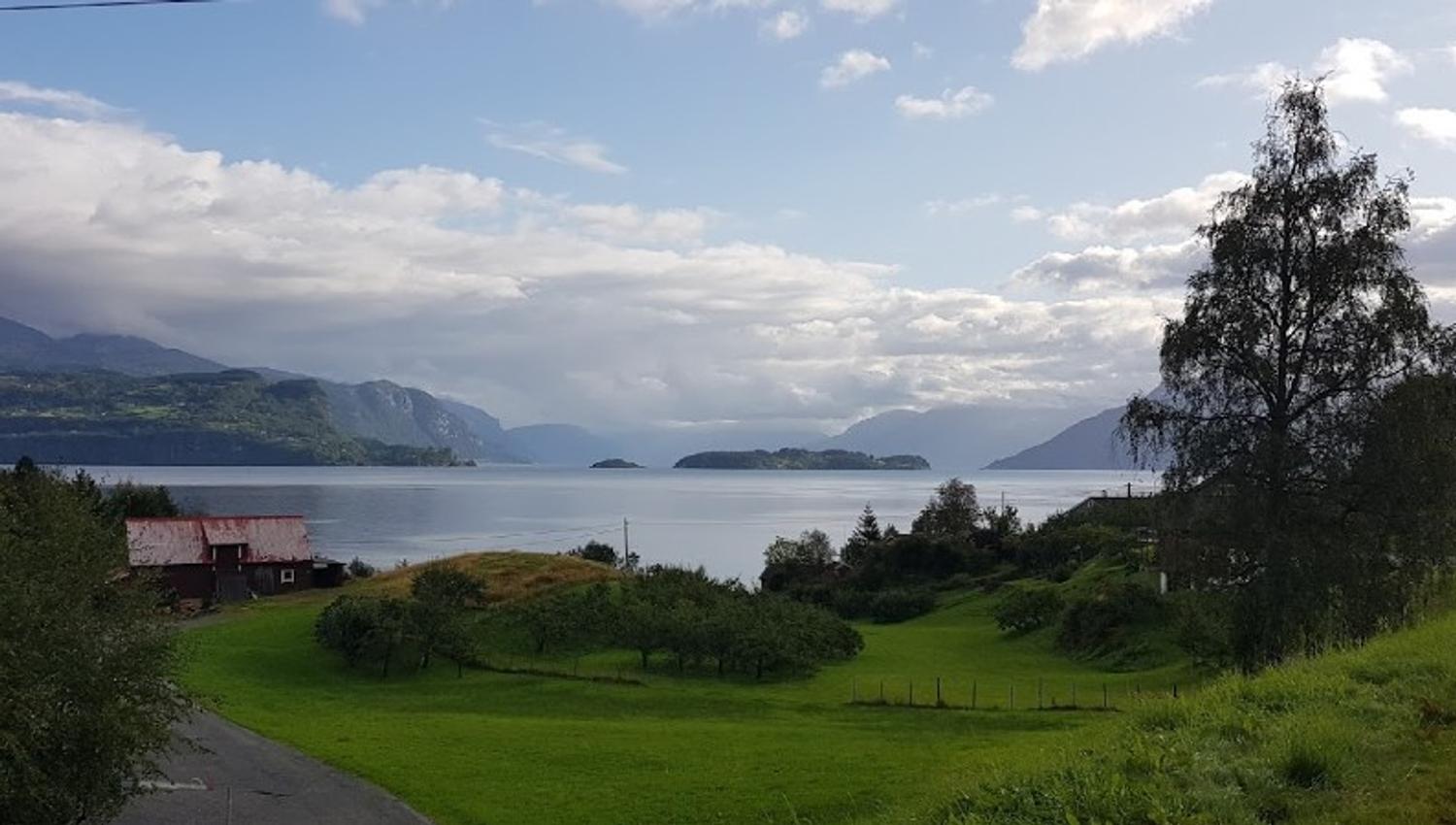 Close to Norheimsund