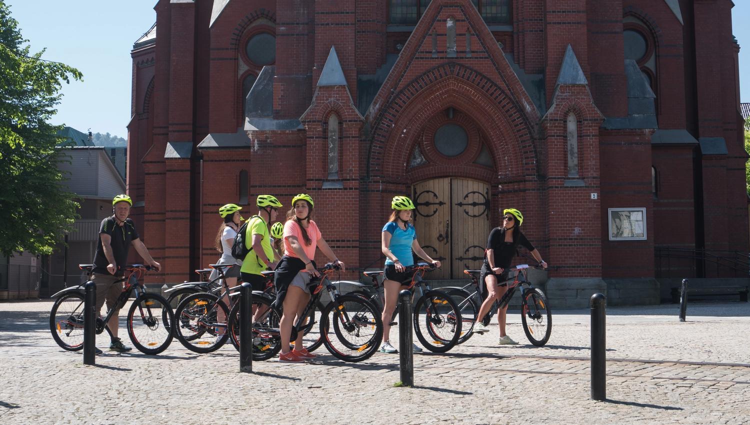 See Bergen from your bike