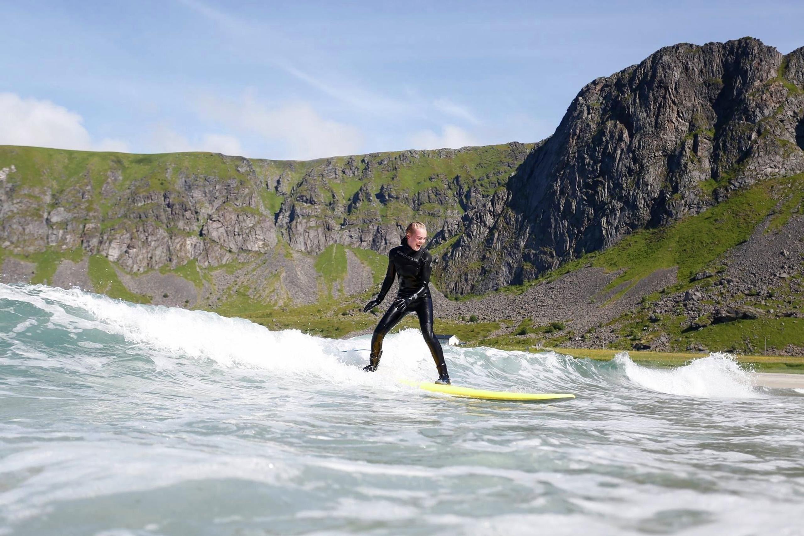 Unstad Arctic Surf – Beginner Surf Lesson (Small Group)