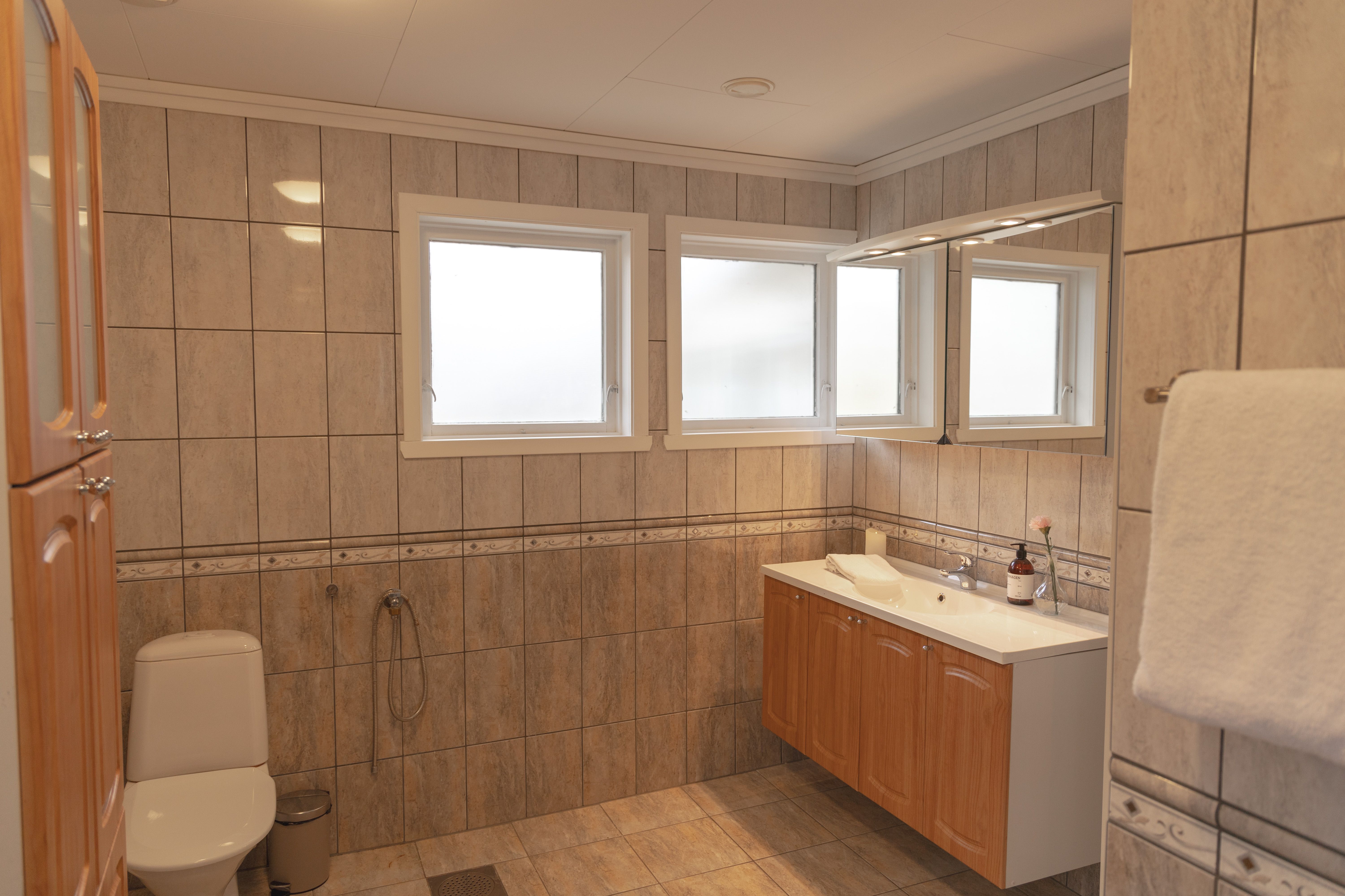 Lovely tiled bathroom