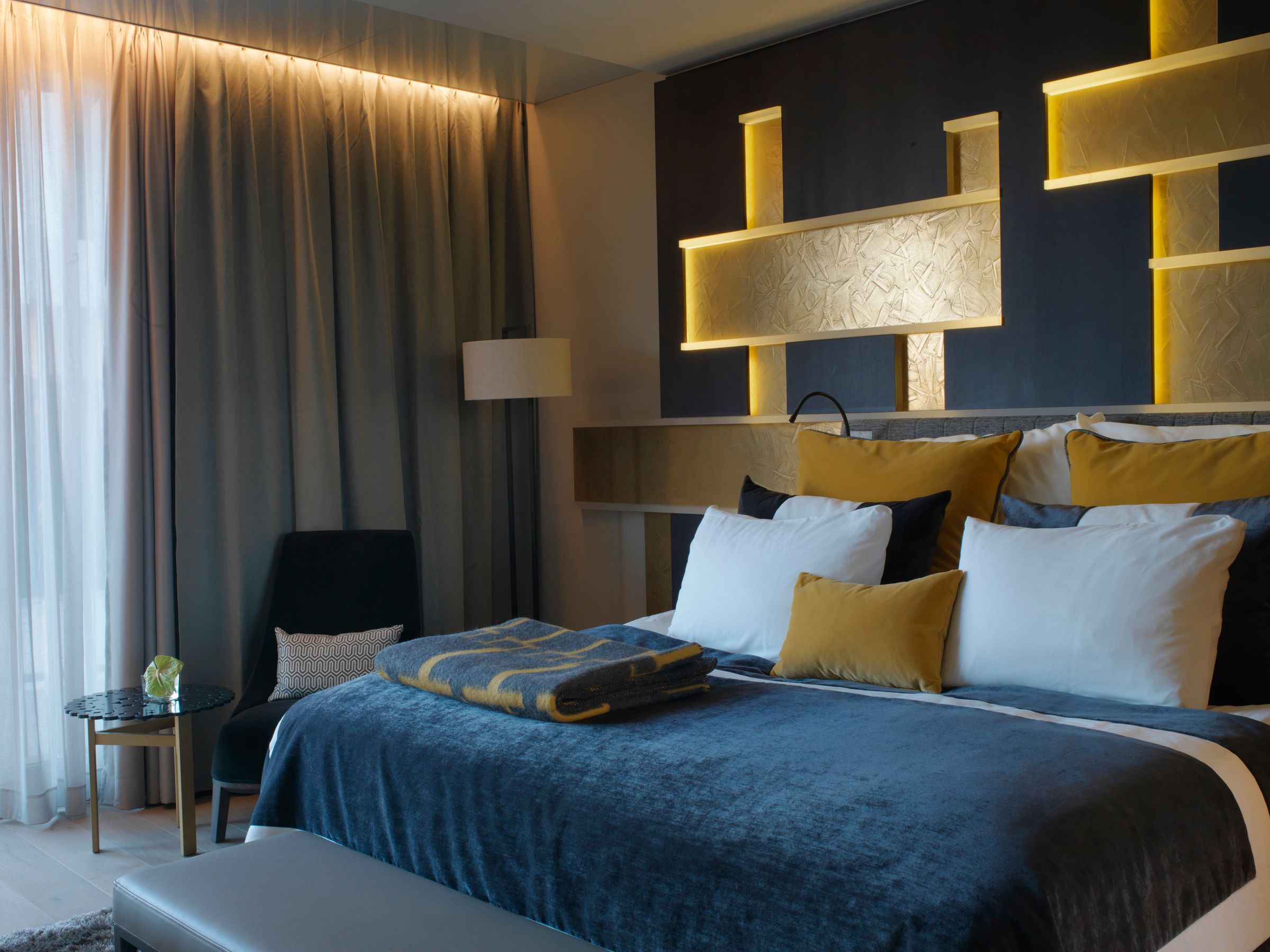 twin room at the thief