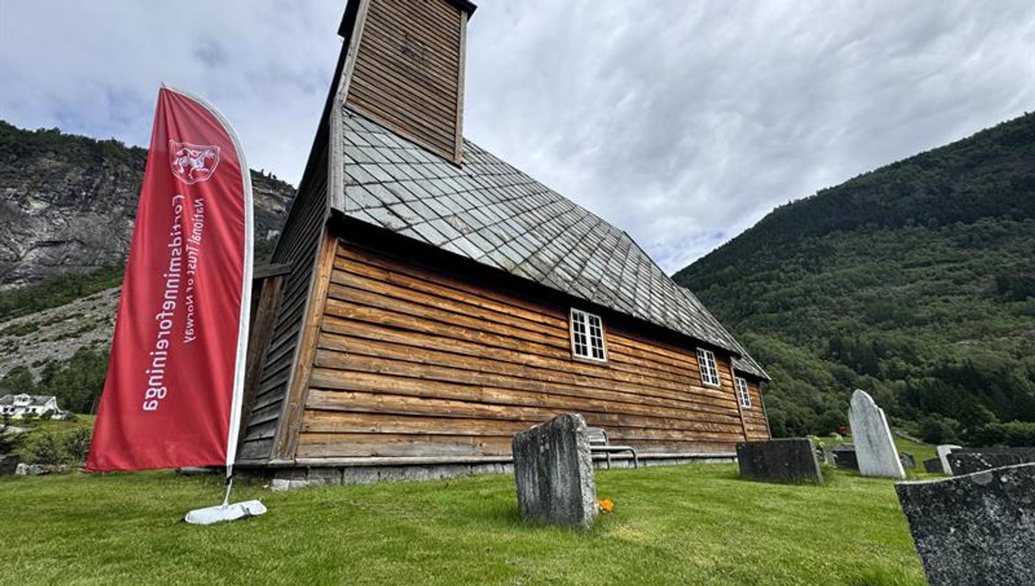 Gaupne Gamle Kyrkje