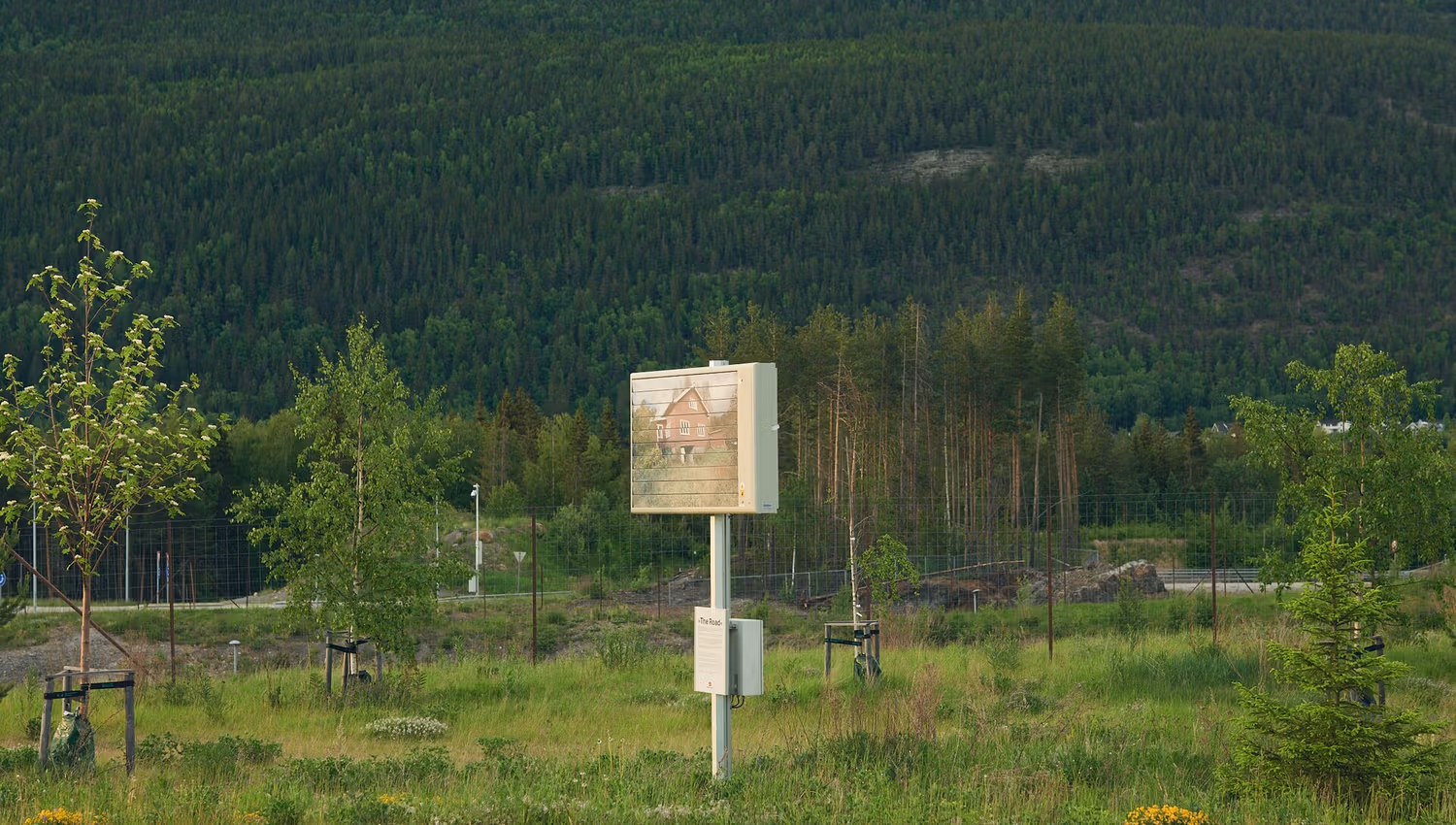 The-Road-Lars-Andreas-Tovey-Kristiansen-2017-.-Kunstlandskap-Gudbrandsdalen--LL-04841_1920- Foto_Ola