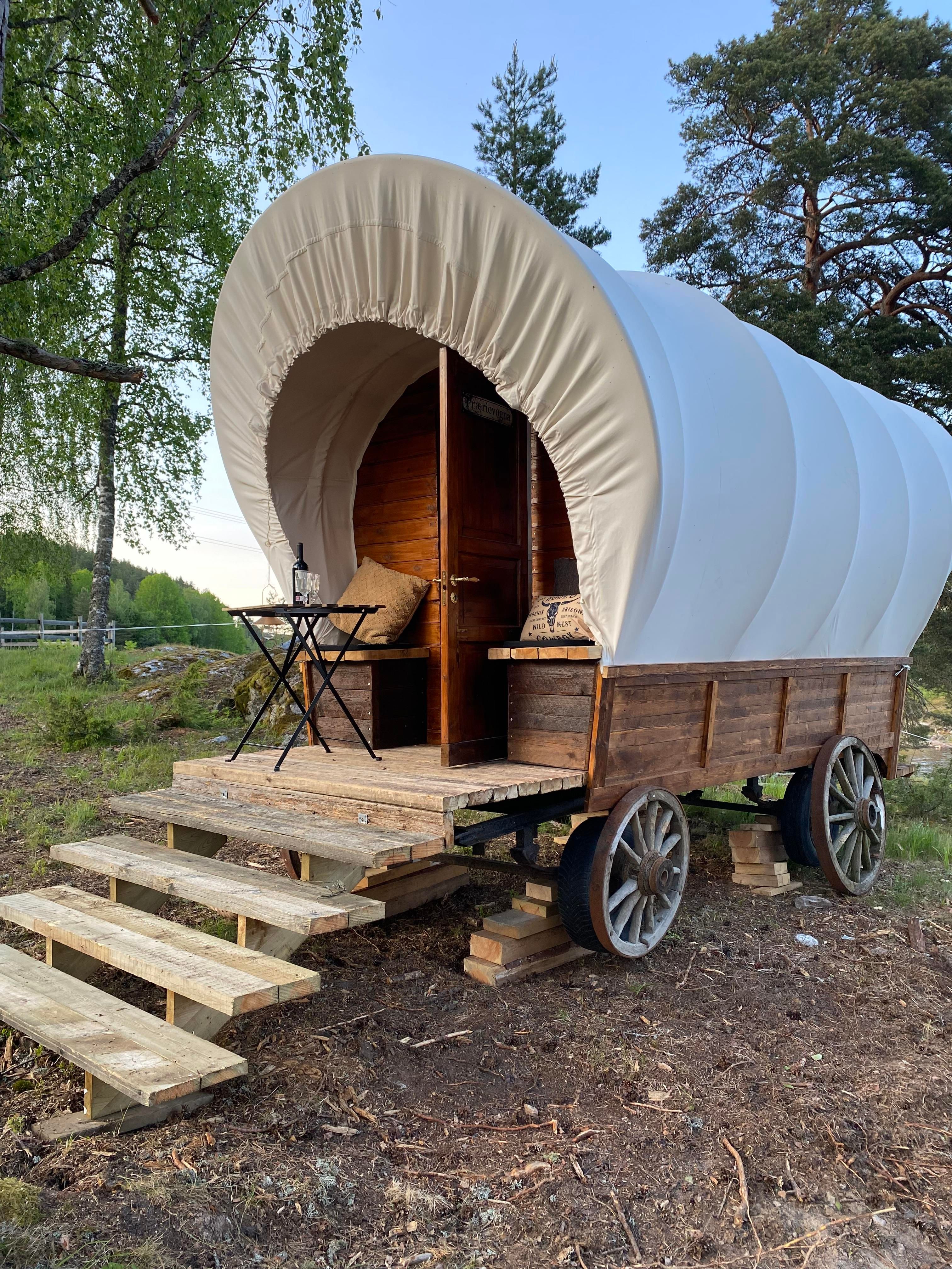 Prærievogna ute Basnes Trailrides